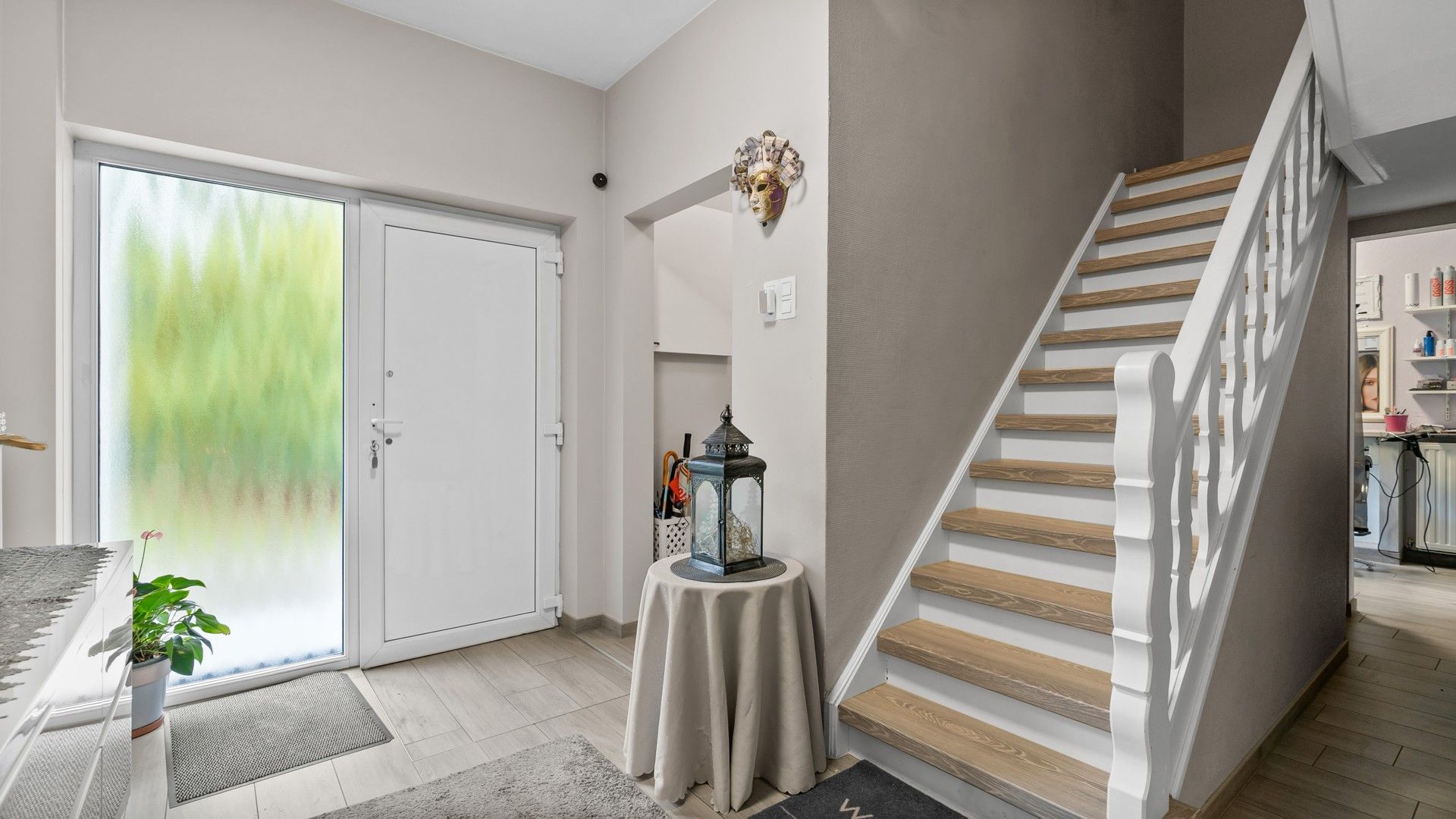 Instapklare woning met 3 slpkrs en kappersruimte te Genk foto 5