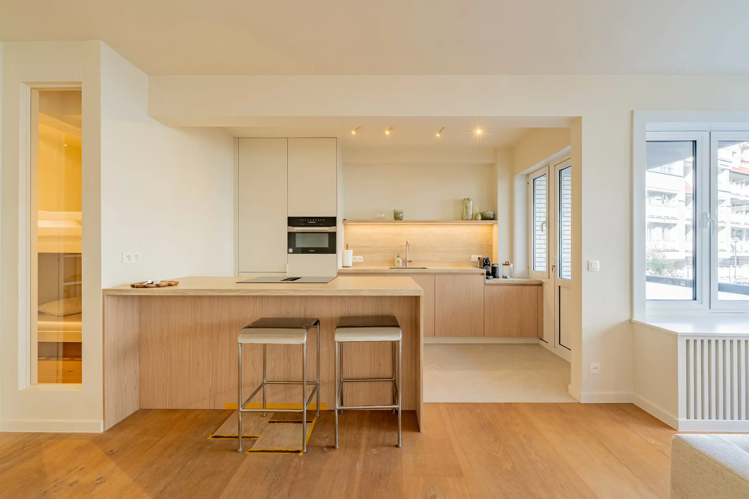 Gerenoveerd appartement met 3 slaapkamer te Knokke foto 3