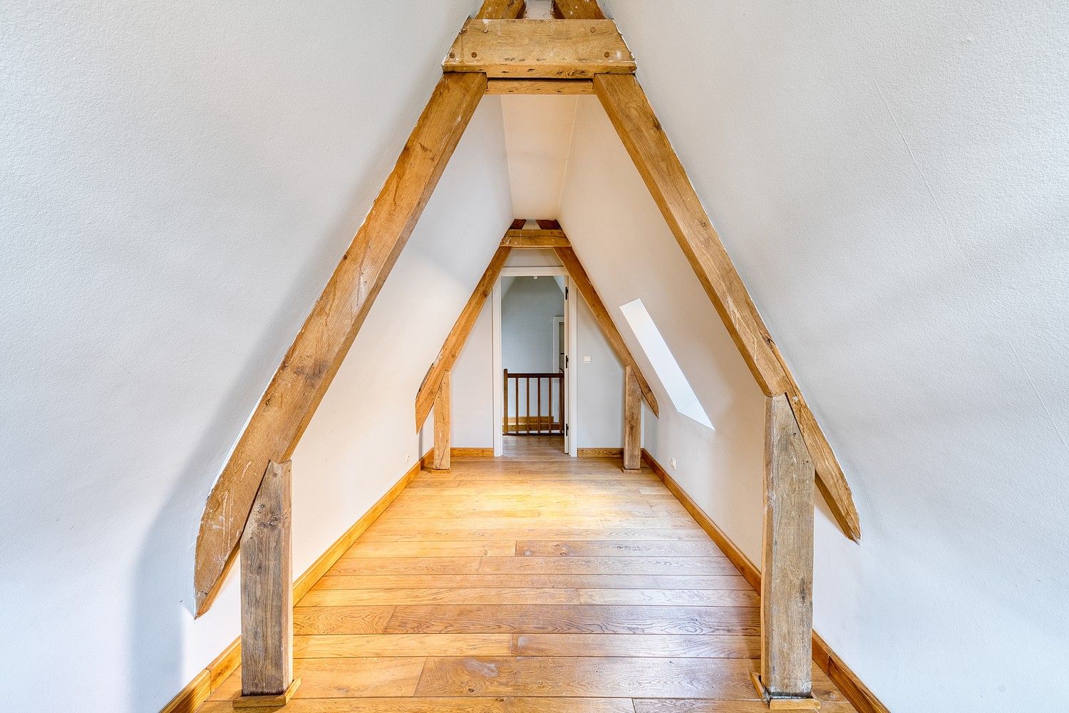 Brugge centrum Totaal gerenoveerde energiezuinige 18é eeuwse  uiterst charmante stadswoning met patio en 3 slaapkamers foto 18