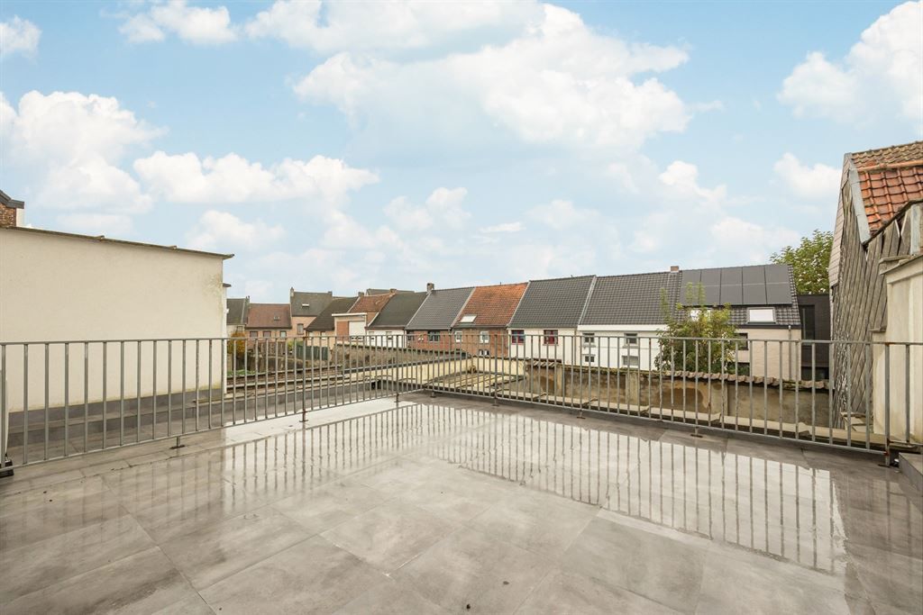 Hoogwaardig gerenoveerde, energiezuinige woning foto 11