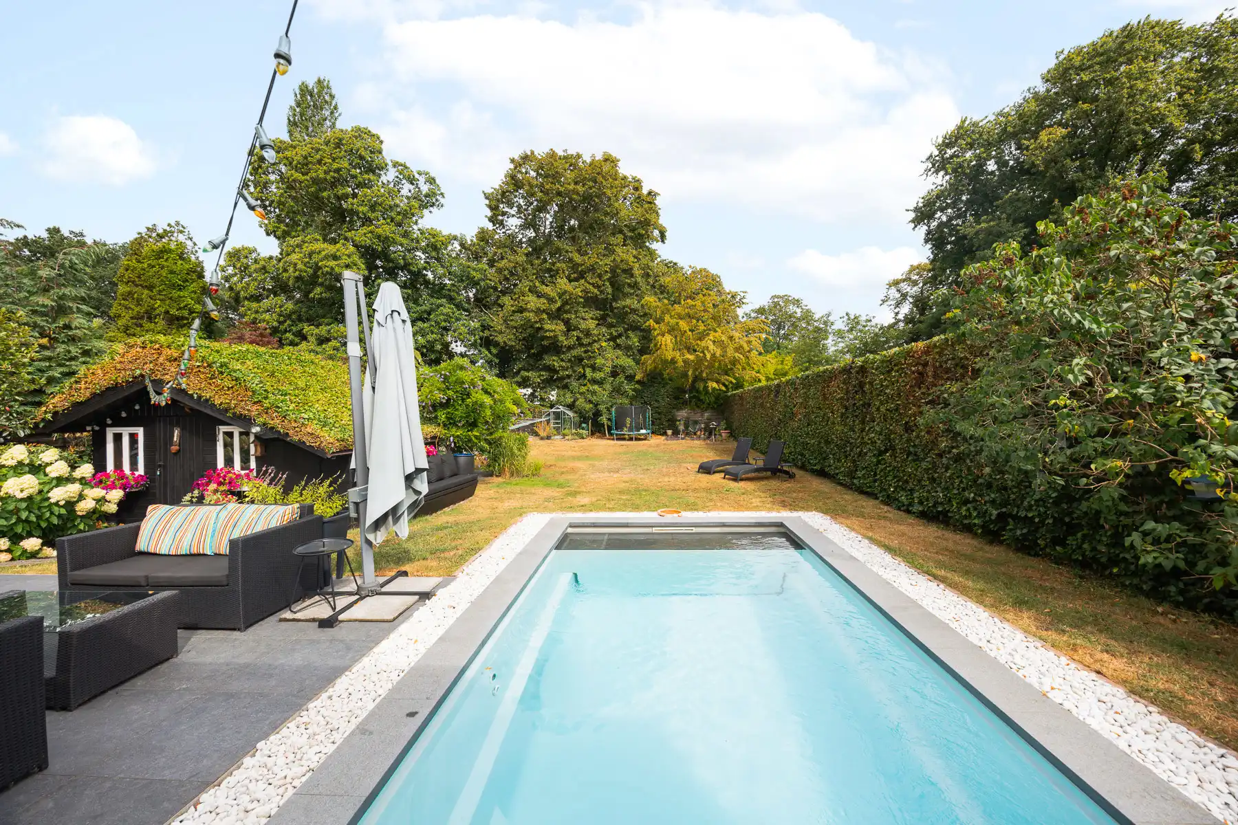 Karaktervolle laagbouwvilla met zwembad en zuiderse flair foto 23