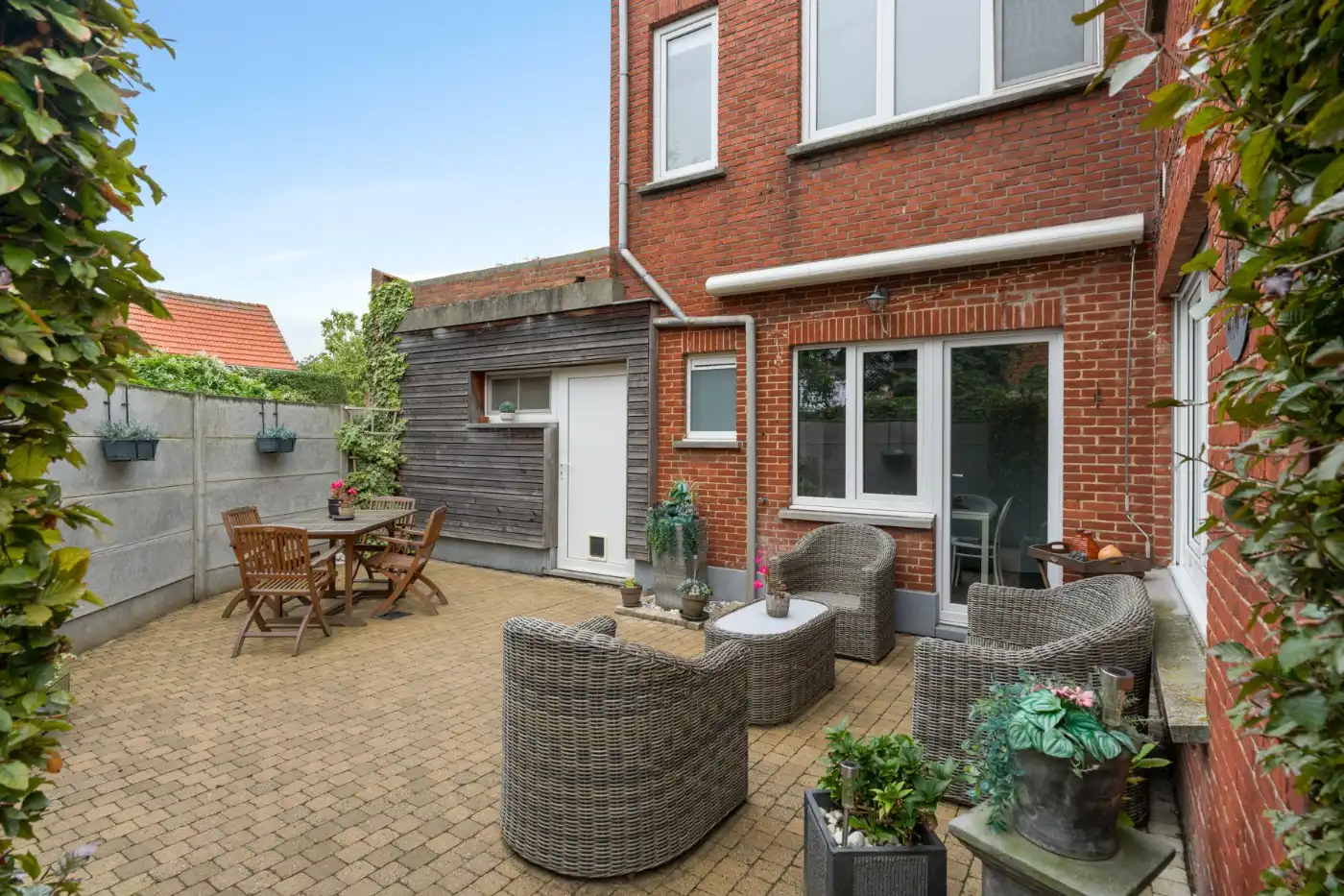Verrassend ruime, instapklare woning met 3 slpk. en zuid-west koertje foto 26