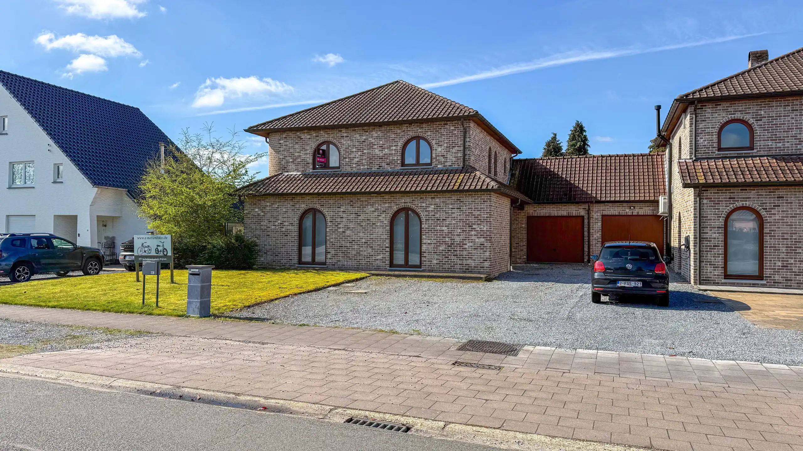 Charmant appartement met aparte ingang + terras te Houthalen foto 27