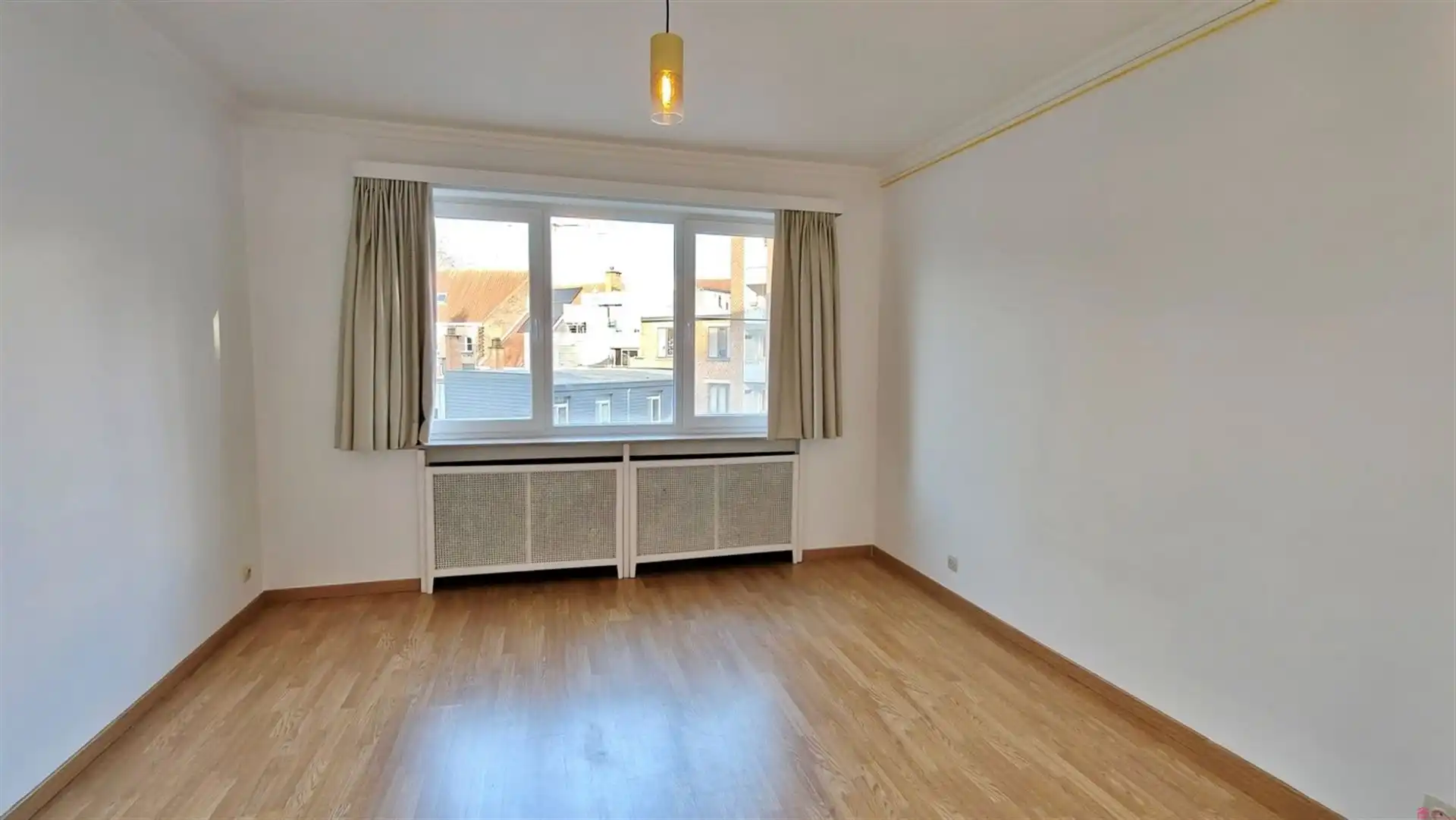 Appartement op toplocatie nabij het oude gerechtshof van Kortrijk foto 10