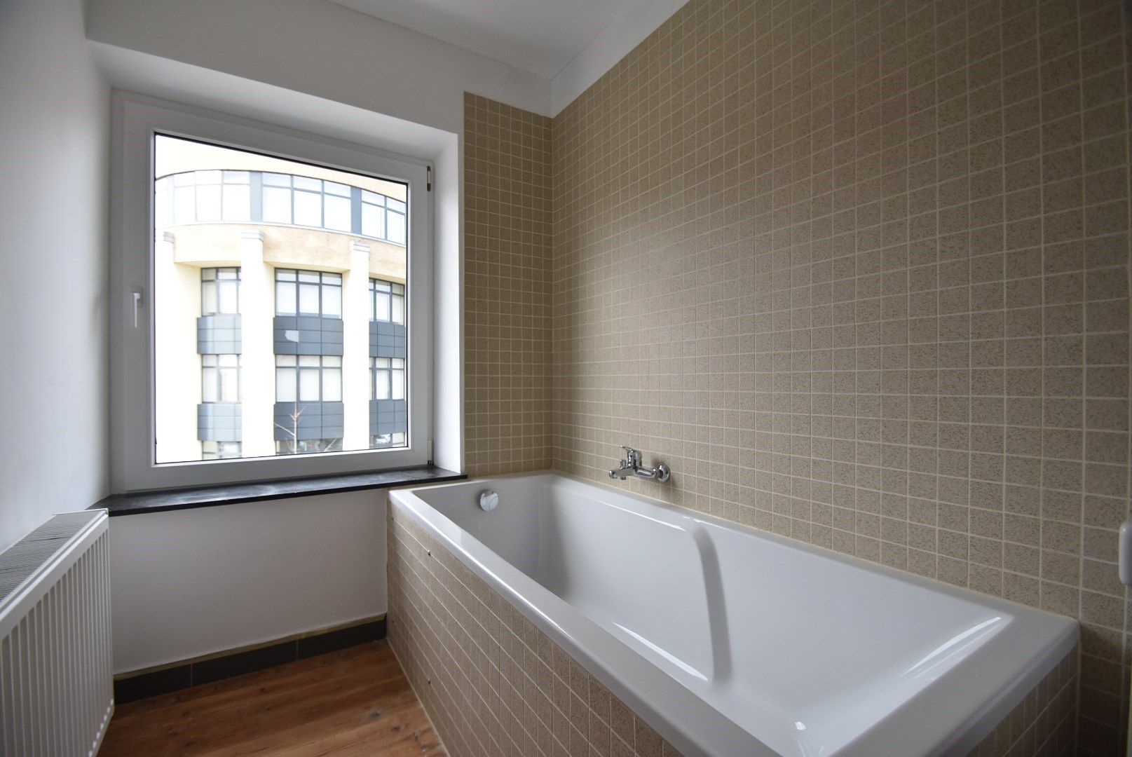 Netjes gerenoveerde duplex met twee slaapkamers en terras op mooie locatie in het centrum van Tongeren - GEEN BIJKOMENDE GEM. ONKOSTEN foto 21