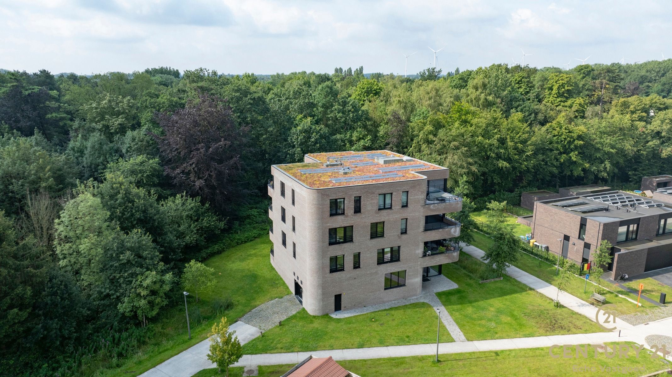 Energiezuinig luxe 2slpk appartement met p. in het groen  foto {{pictureIndex}}