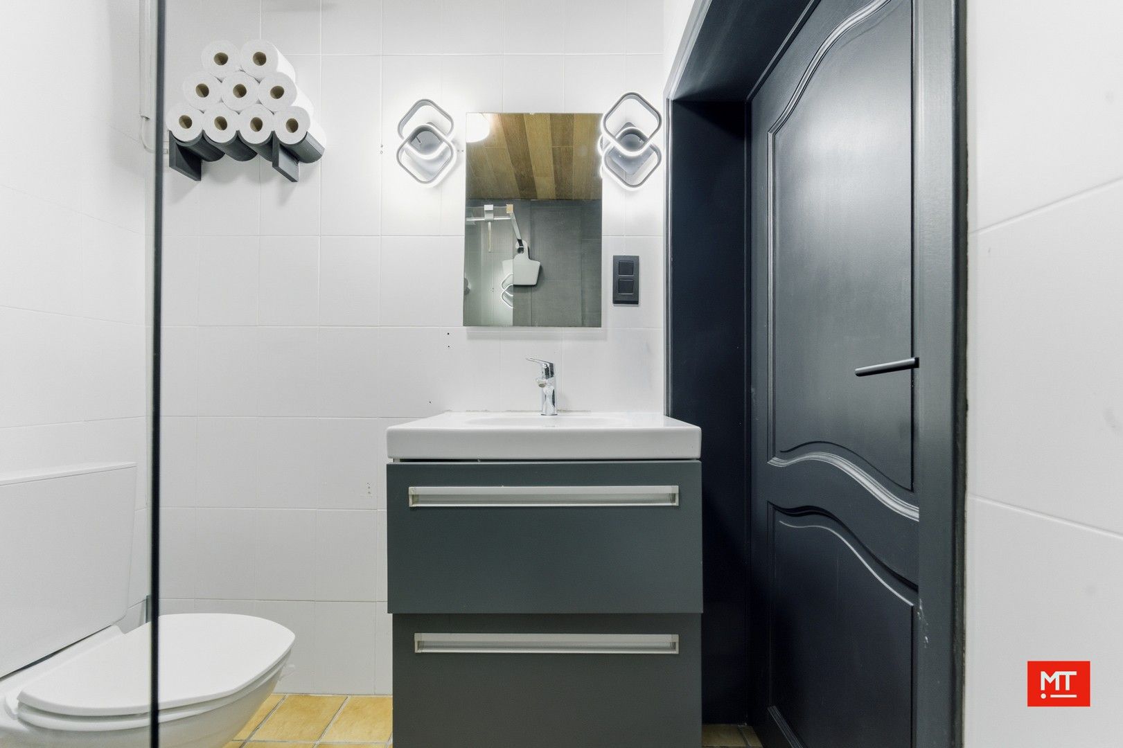 Woning te koop met 2 slaapkamers te Roeselare foto 7