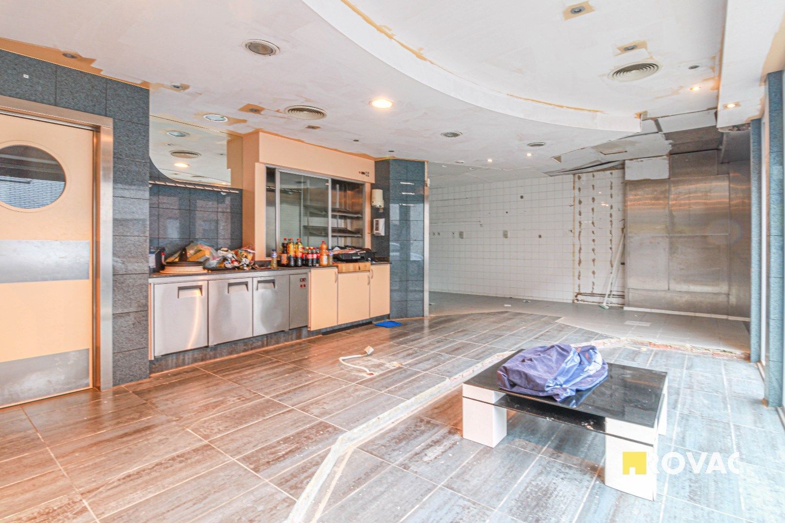 Polyvalent handelspand met woonst! foto 3