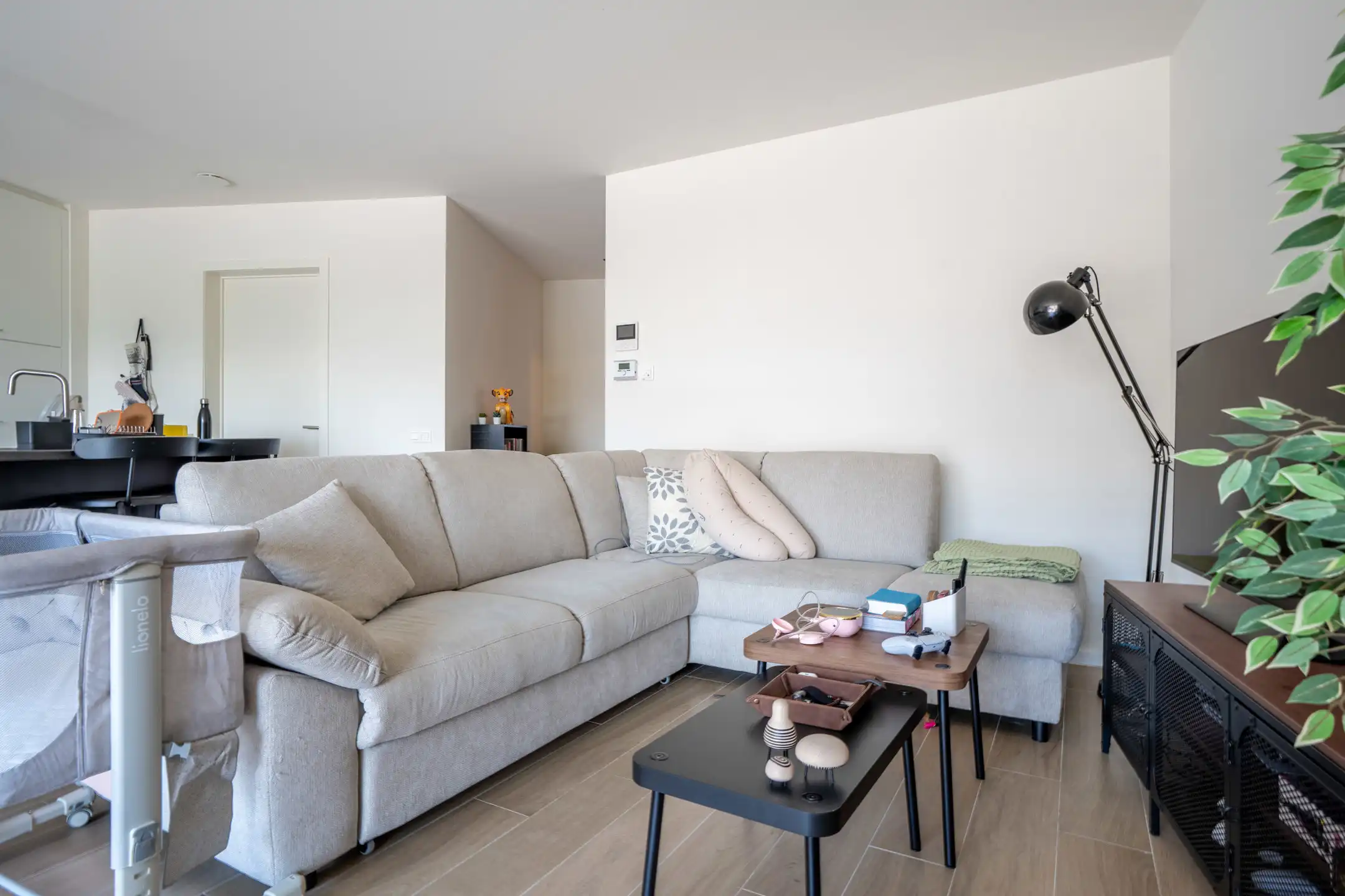 Knap en licht appartement op de 2e verd. met 2 terrassen foto 41