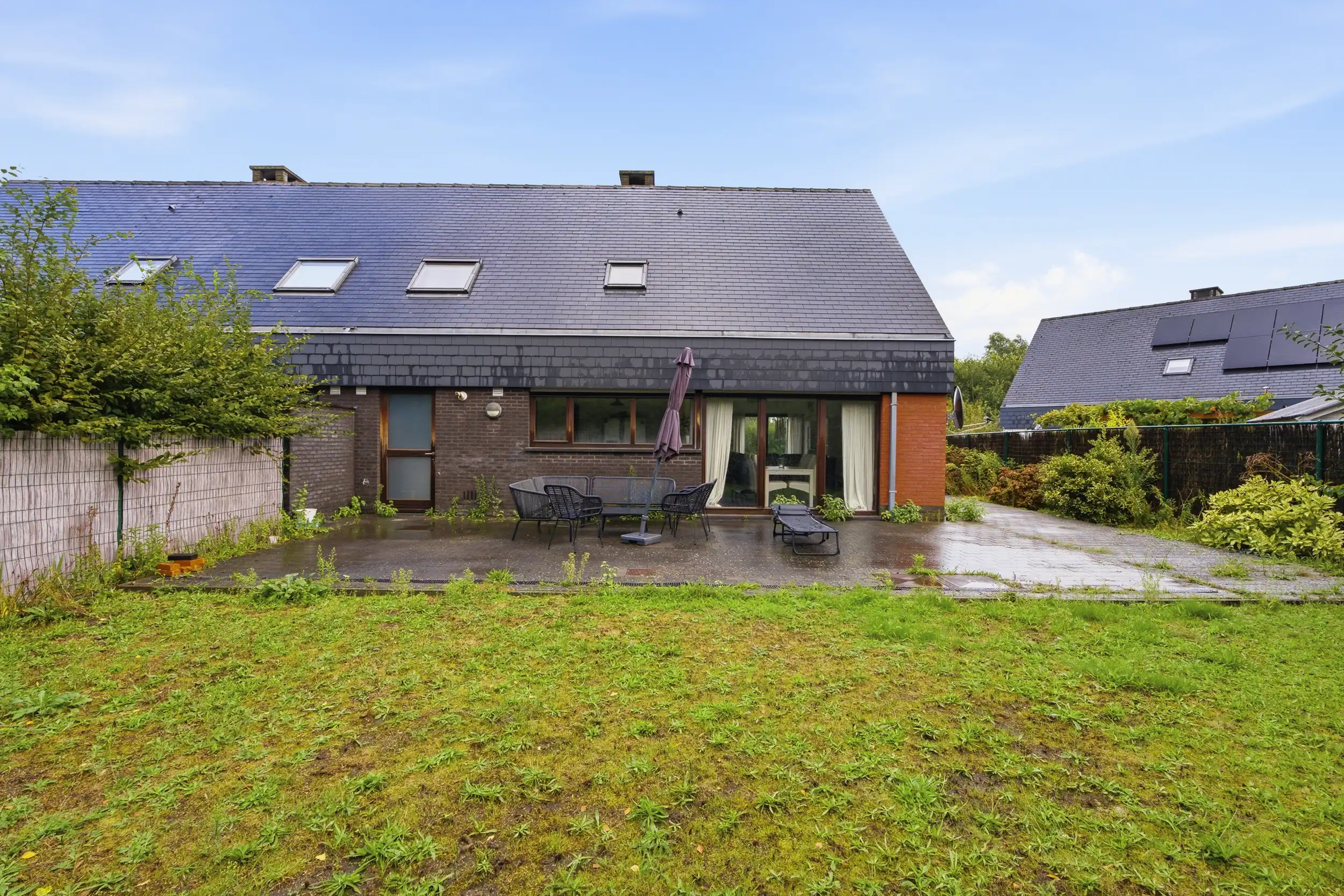 Op te frissen gezinswoning in gegeerde, residentiële, wijk foto 22