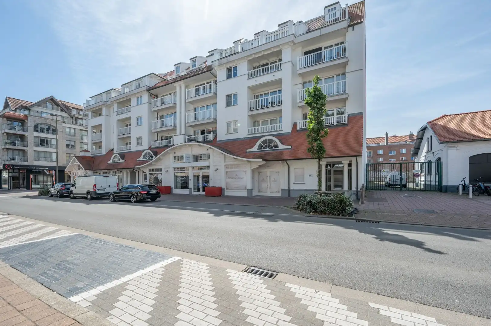 Ruim en instapklaar appartement met drie slaapkamers, centraal gelegen in Knokke. foto 10