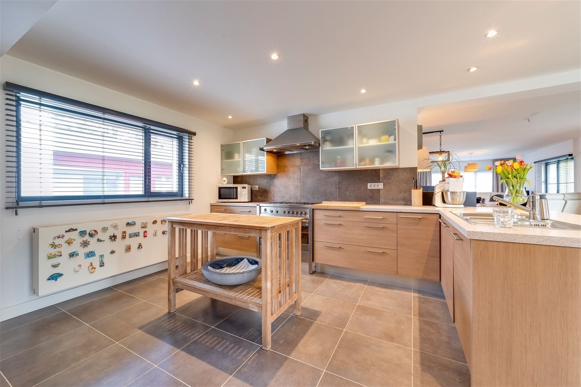 Woning met magazijn (649m²) op 2.749m² in Wommelgem foto 17