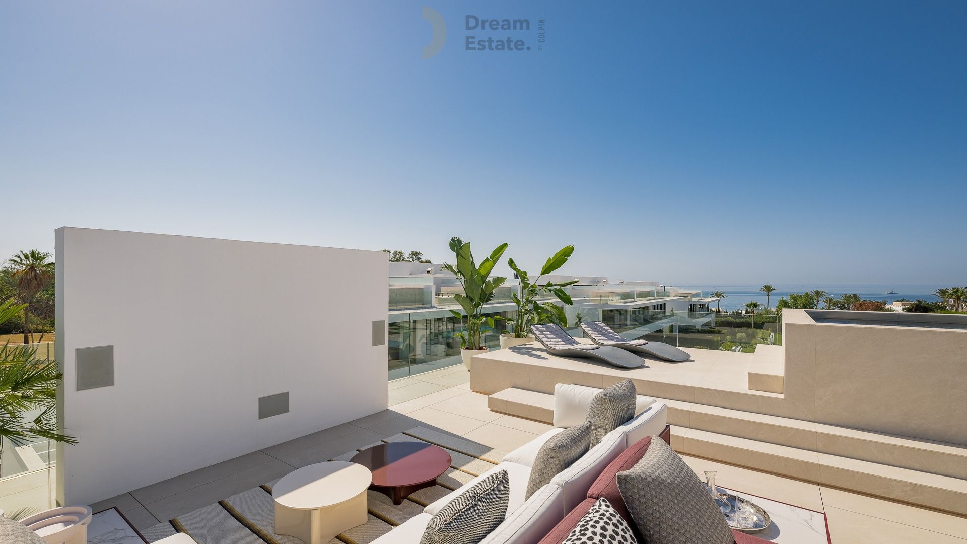 Top notch villa langs de Golden Mile met zicht op zee, Marbella. foto 39