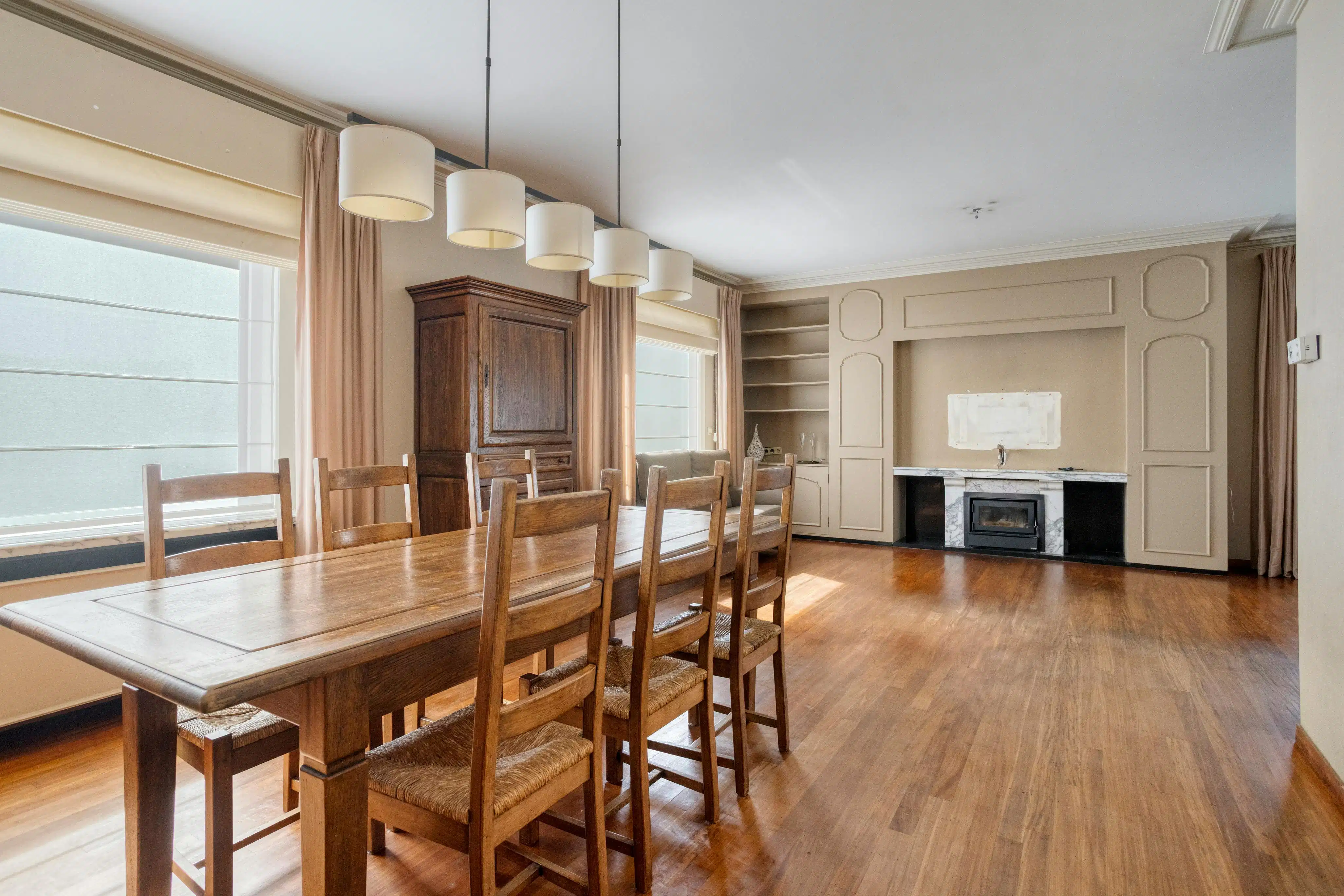 Ruime eigendom met woning, loods en extra bouwgrond foto 4