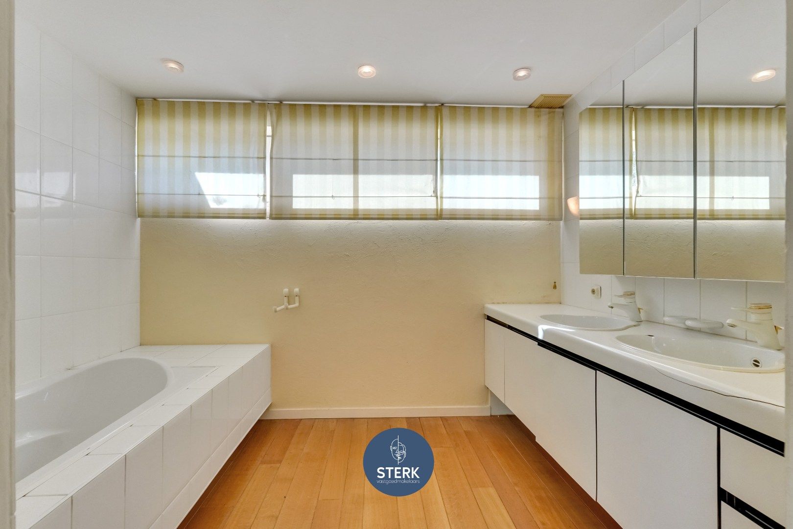 VERRASSEND RUIME GEZINSWONING MET EEN PRACHTIGE TUIN TE BOORSEM !  foto 18