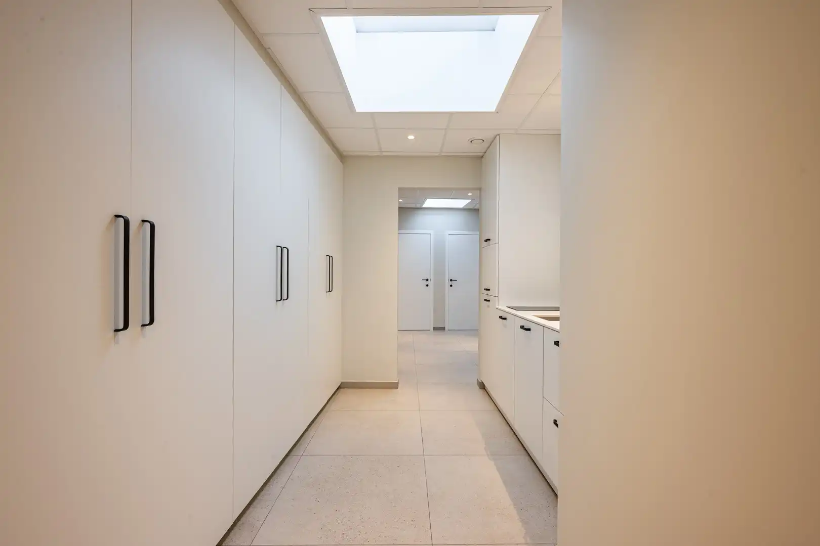 Stijlvolle woonst te koop in Eeklo - Recent gerenoveerd met diverse mogelijkheden in een levendige omgeving! foto 14