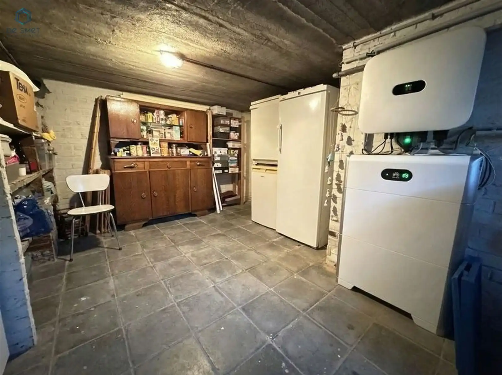 Verrassend ruime instapklare woning met 5 slaapkamers, garage en zonnepanelen! foto 21