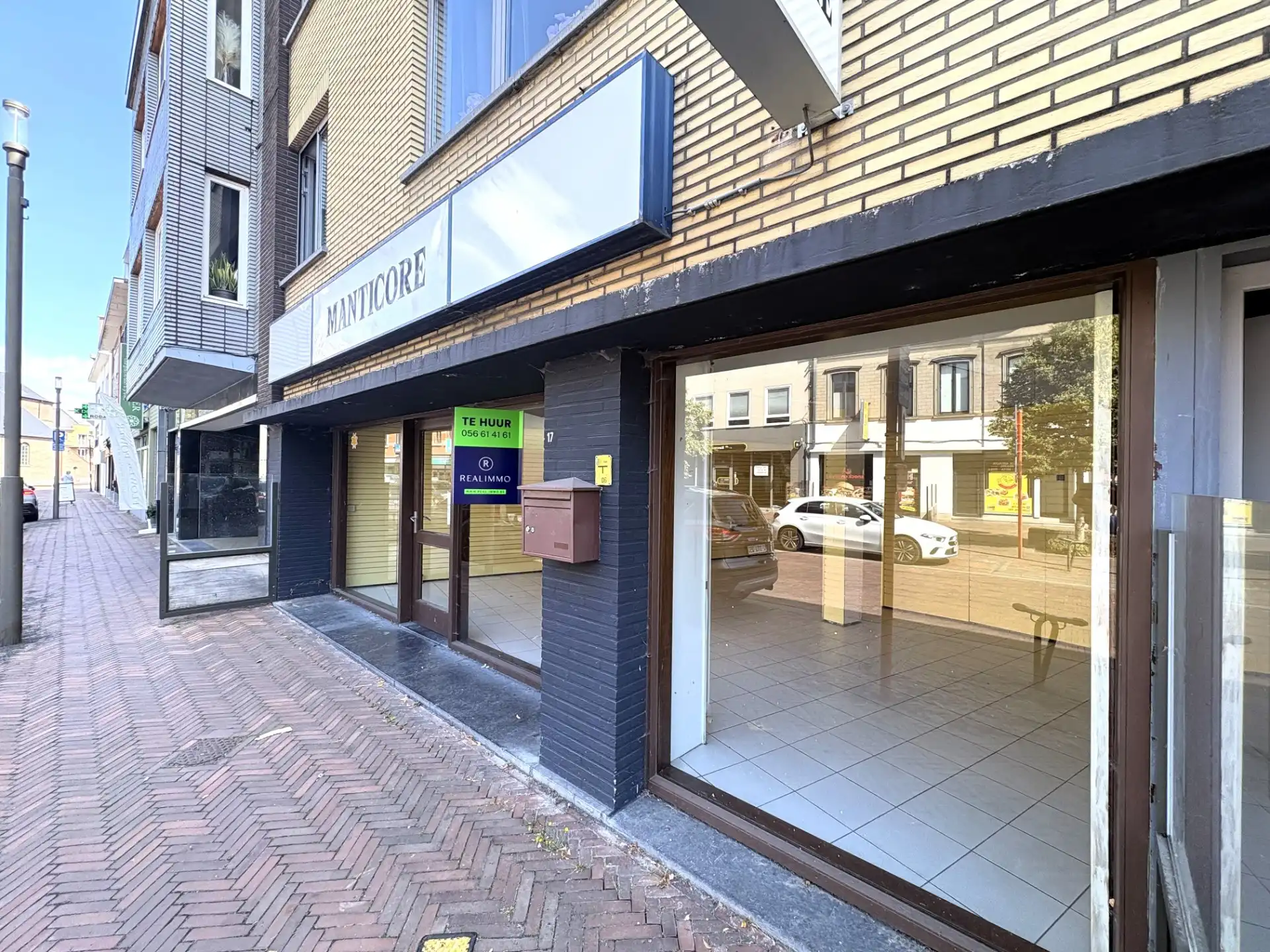 Commerciële ruimte te huur foto 2