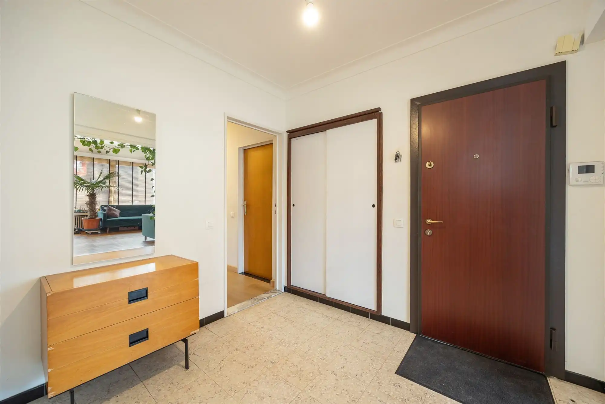 Instapklaar appartement met 3 slpk en terras op TOPlocatie foto 5