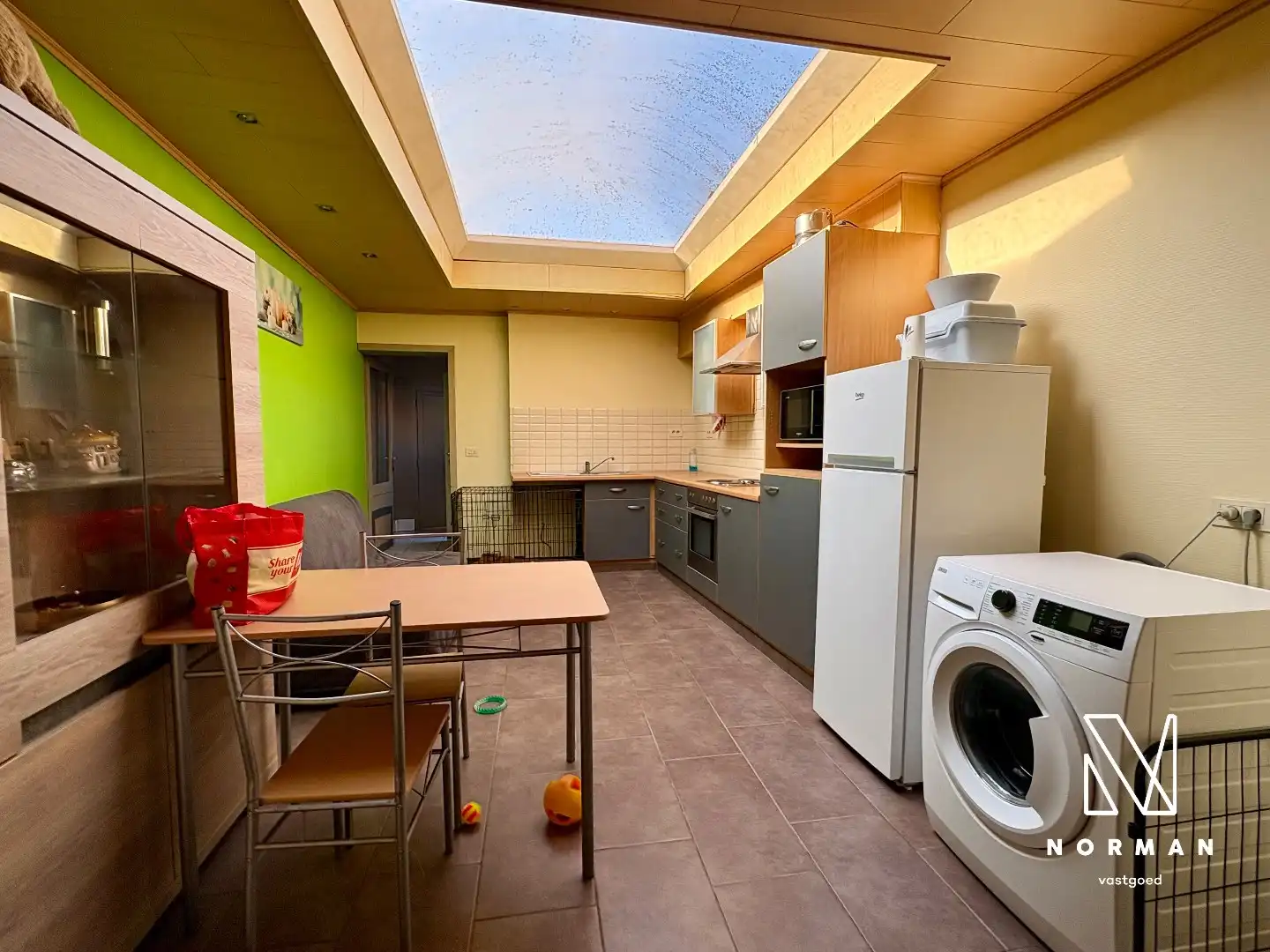Rijwoning met 3 slaapkamers te koop in Harelbeke foto 3