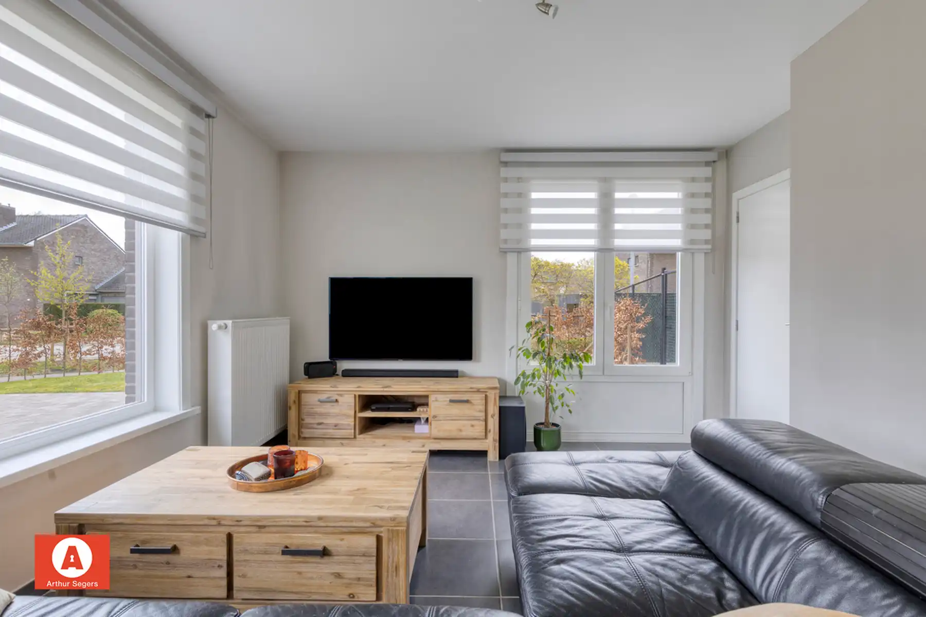 Energiezuinige half-open bebouwing mét alle comfort. foto 6