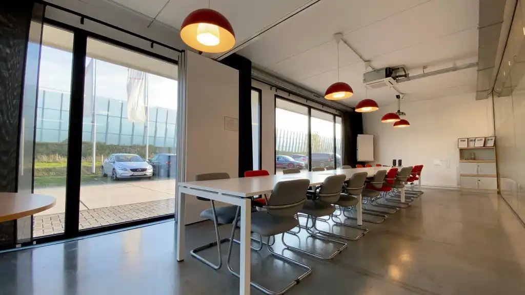 Kantoor met opslagruimte te huur in Burcht foto 3