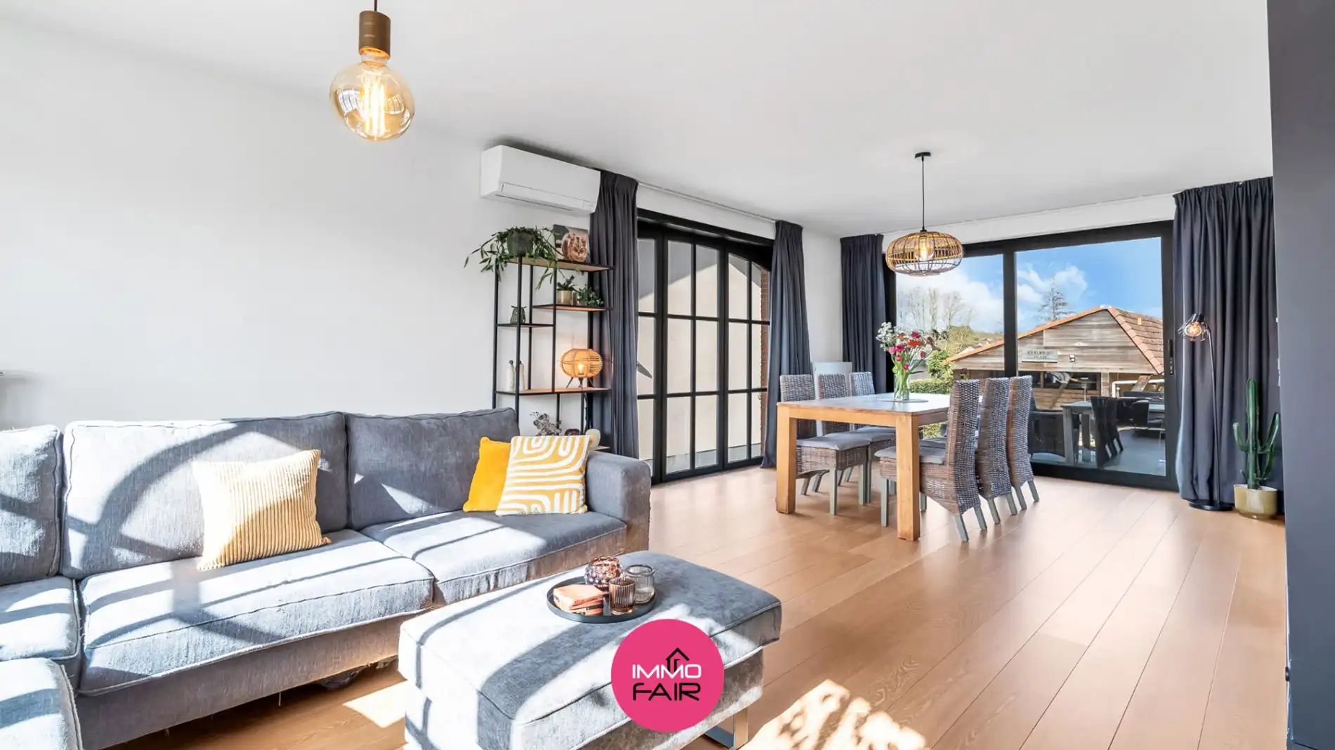 Instapklare bungalow met royale tuin op rustige topligging in Houthalen foto 3