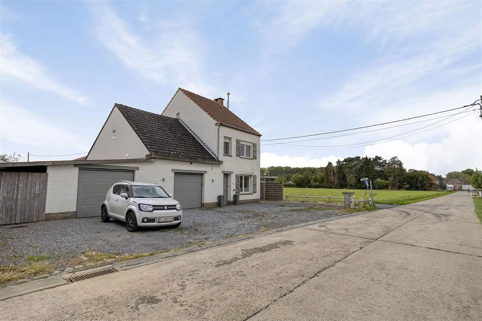 GEZINSWOINING OP TOPLOCATIE !!! foto {{pictureIndex}}