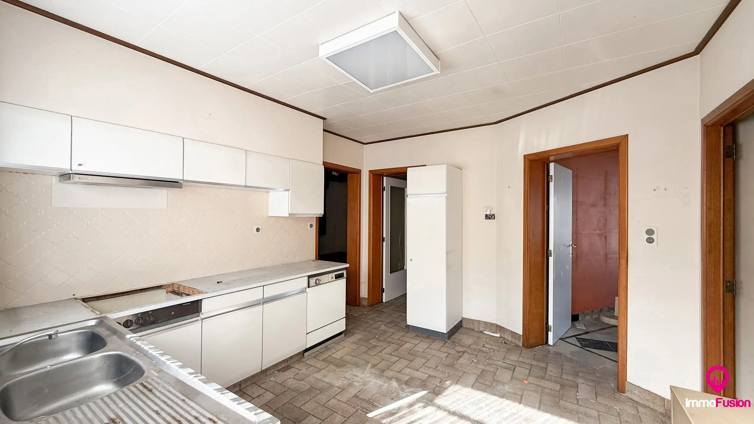 Woning te renoveren met veel mogelijkheden in Ham! foto 16