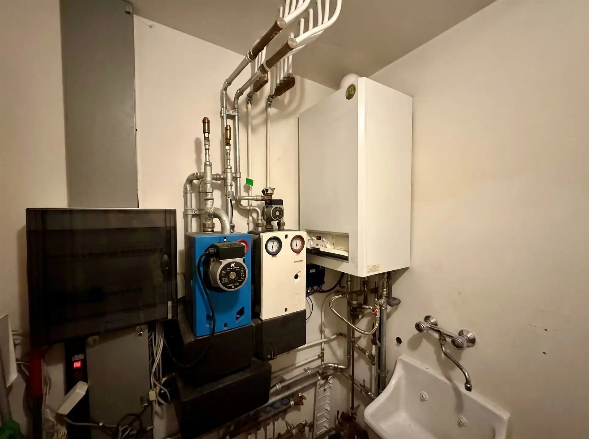 Ruim wonen op een toplocatie in Lanklaar met alle comfort, 2 terrassen en garagebox inbegrepen. foto 14