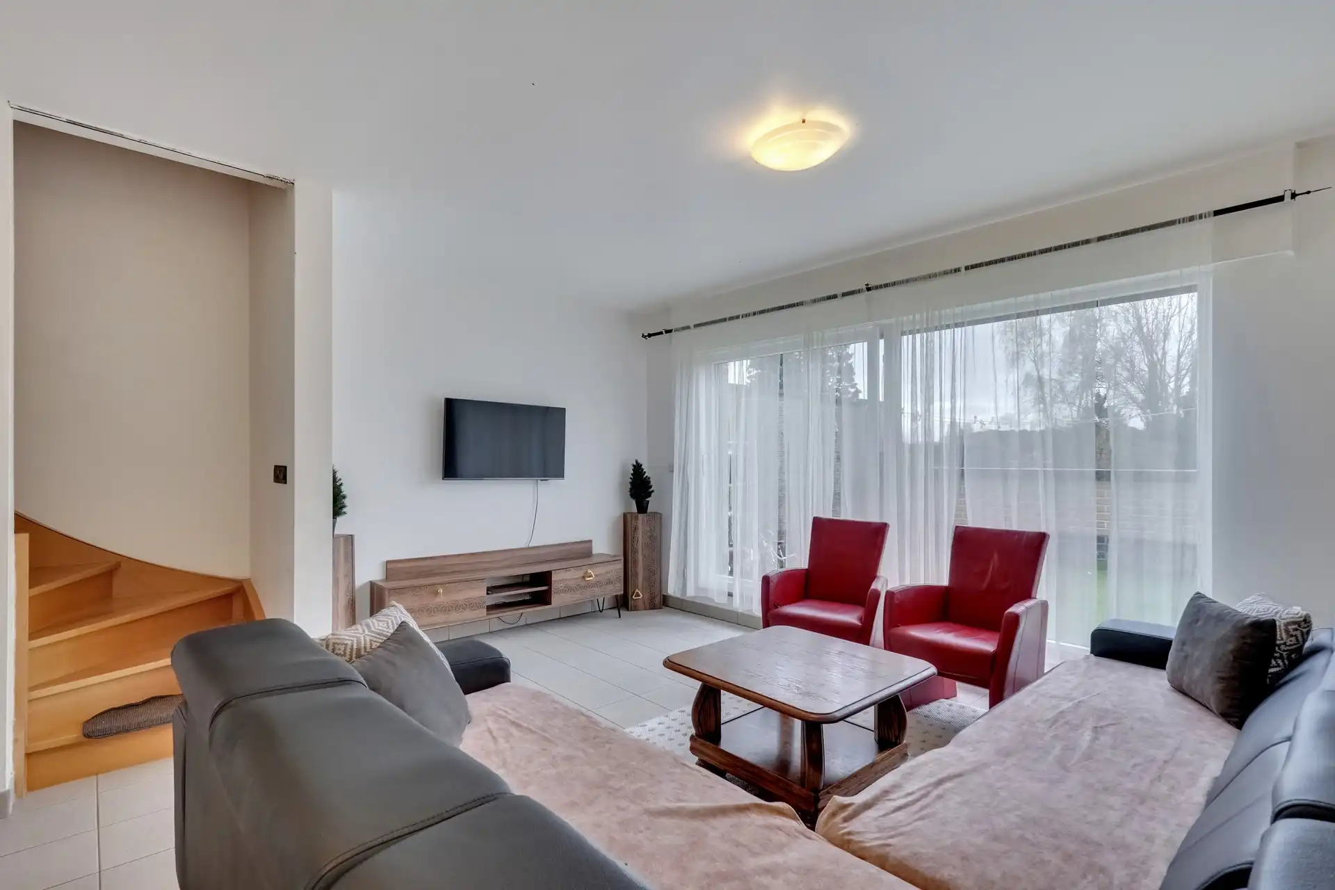 DUPLEXAPPARTEMENT MET 2 SLAAPKAMERS TE HELCHTEREN foto 3