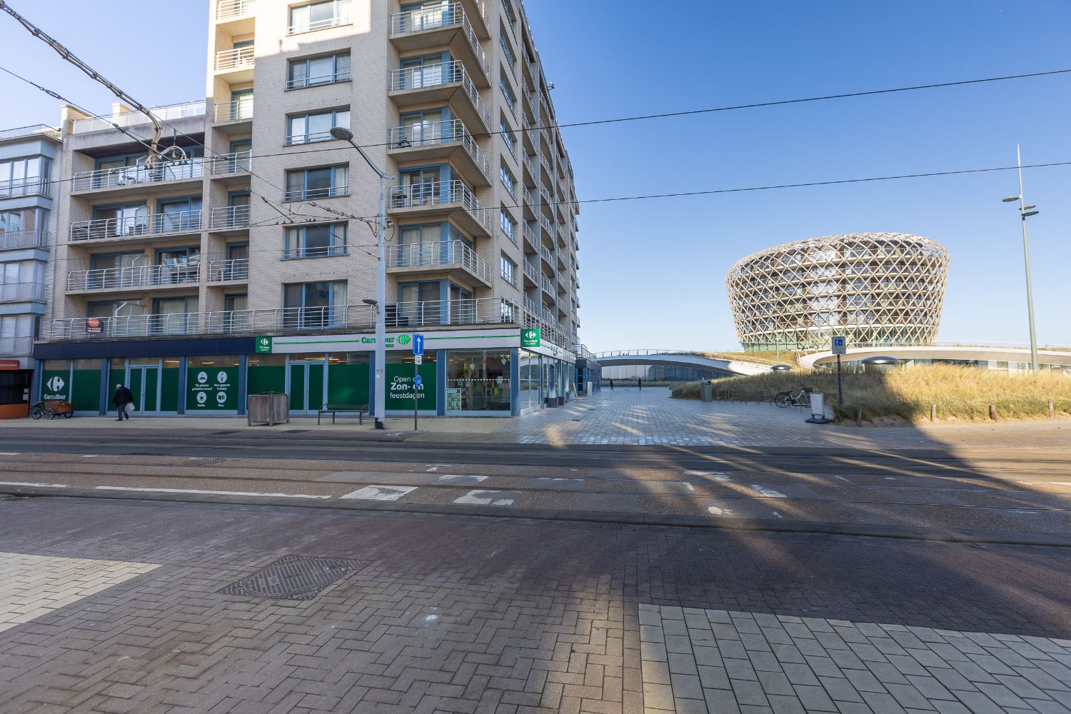 ()=>{if(producerUpdateValueVersion(node),producerAccessed(node),node.value===ERRORED)throw node.error;return node.value} Antoine Van Cailliestraat 29/0103 - 8430 Middelkerke