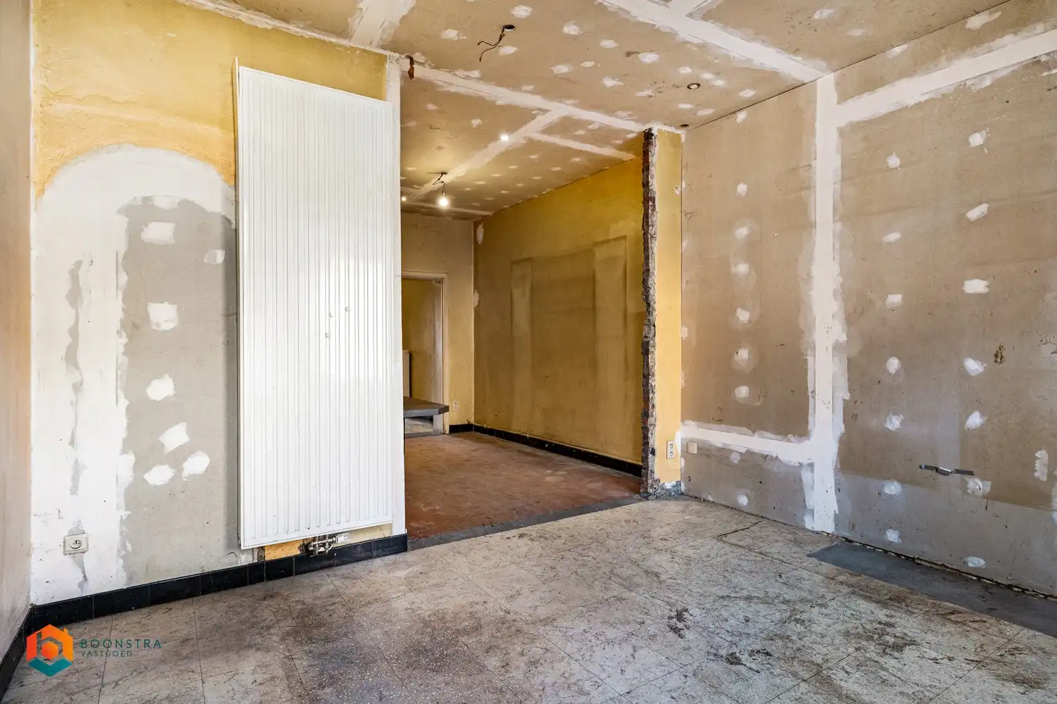 Te renoveren woning te Willebroek foto 4