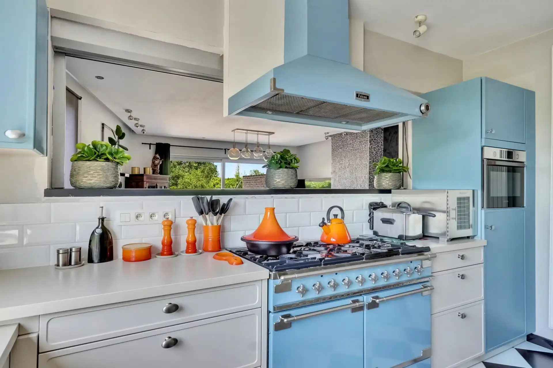 Instapklare, ruime woning met vier slaapkamers foto 3