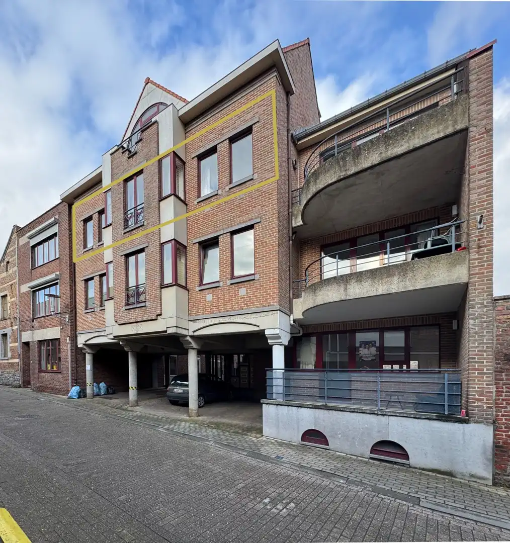 Mooi appartement met 1 slaapkamer in centrum Borgloon foto 6