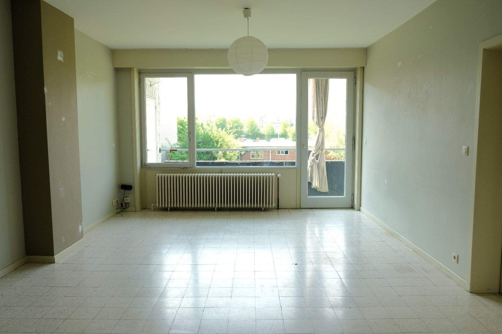 Centraal gelegen appartement met 2 slaapkamers foto 5