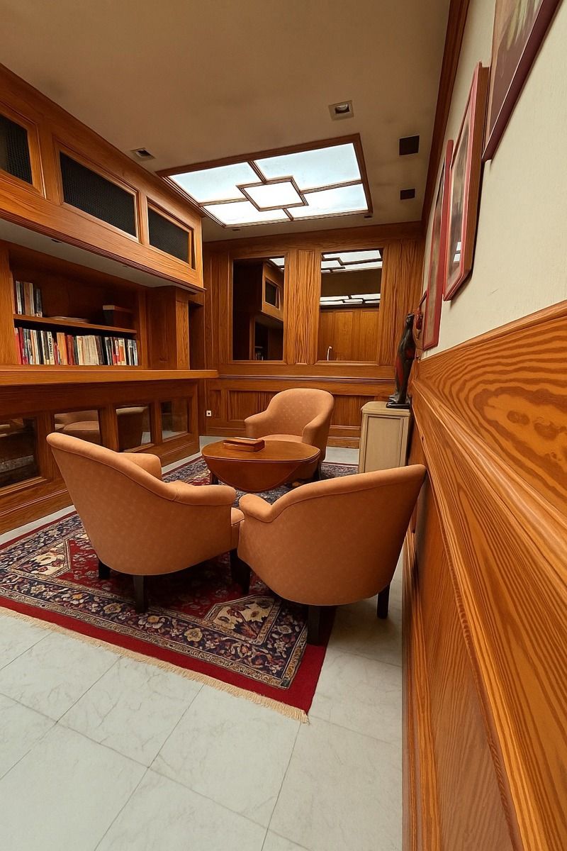 Zeer ruim duplexappartement nabij E40 foto 6