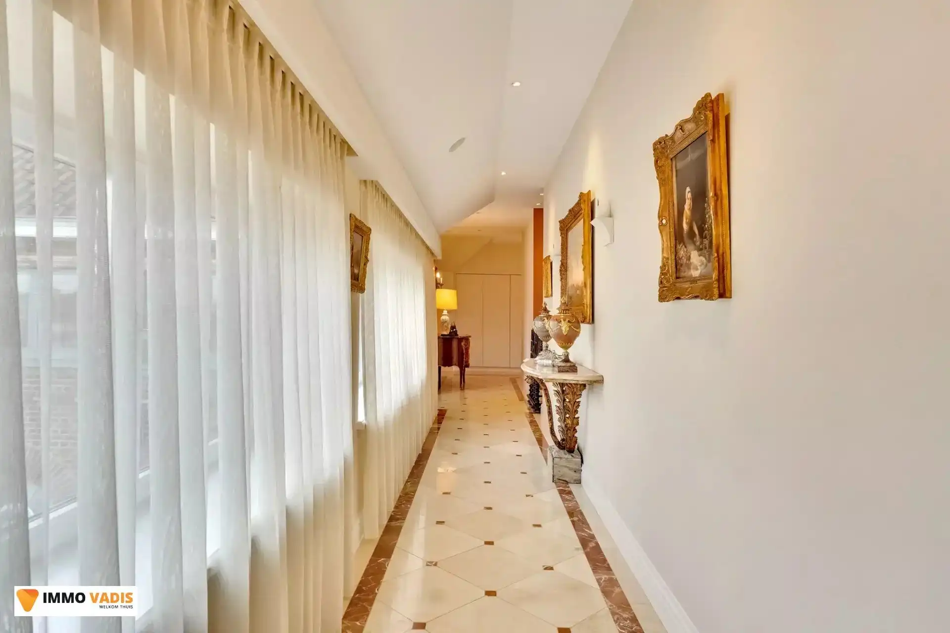 Exclusief penthouse van 315 m² in hartje Tongeren, foto 11