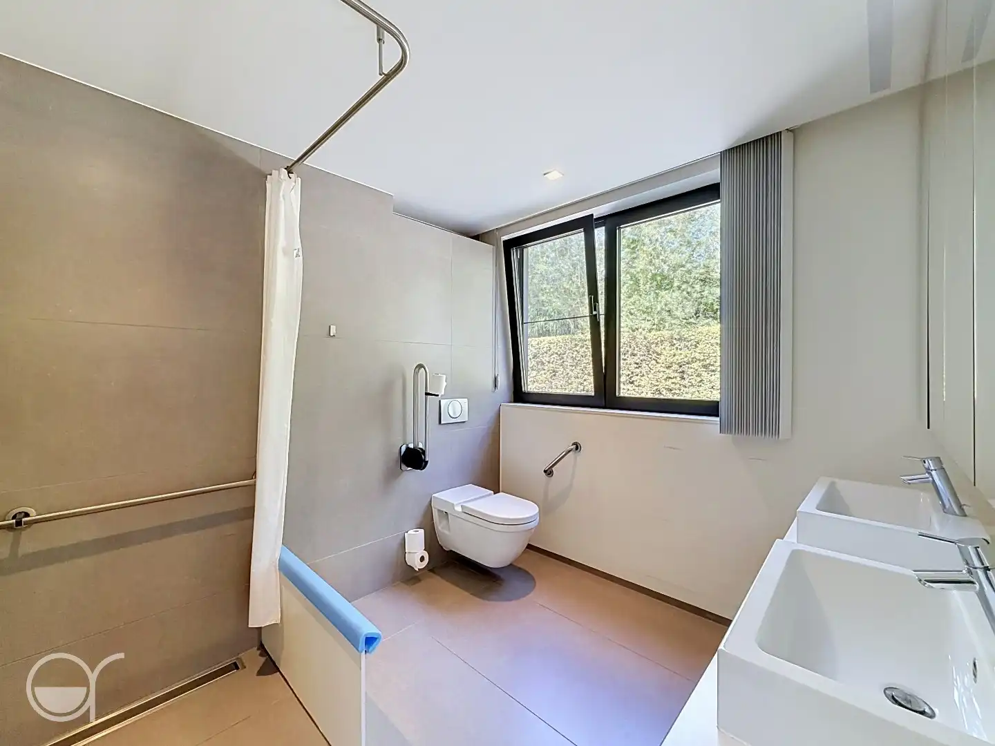 Ruime kangoeroewoning te huur - 2 volwaardige woningen! foto 12
