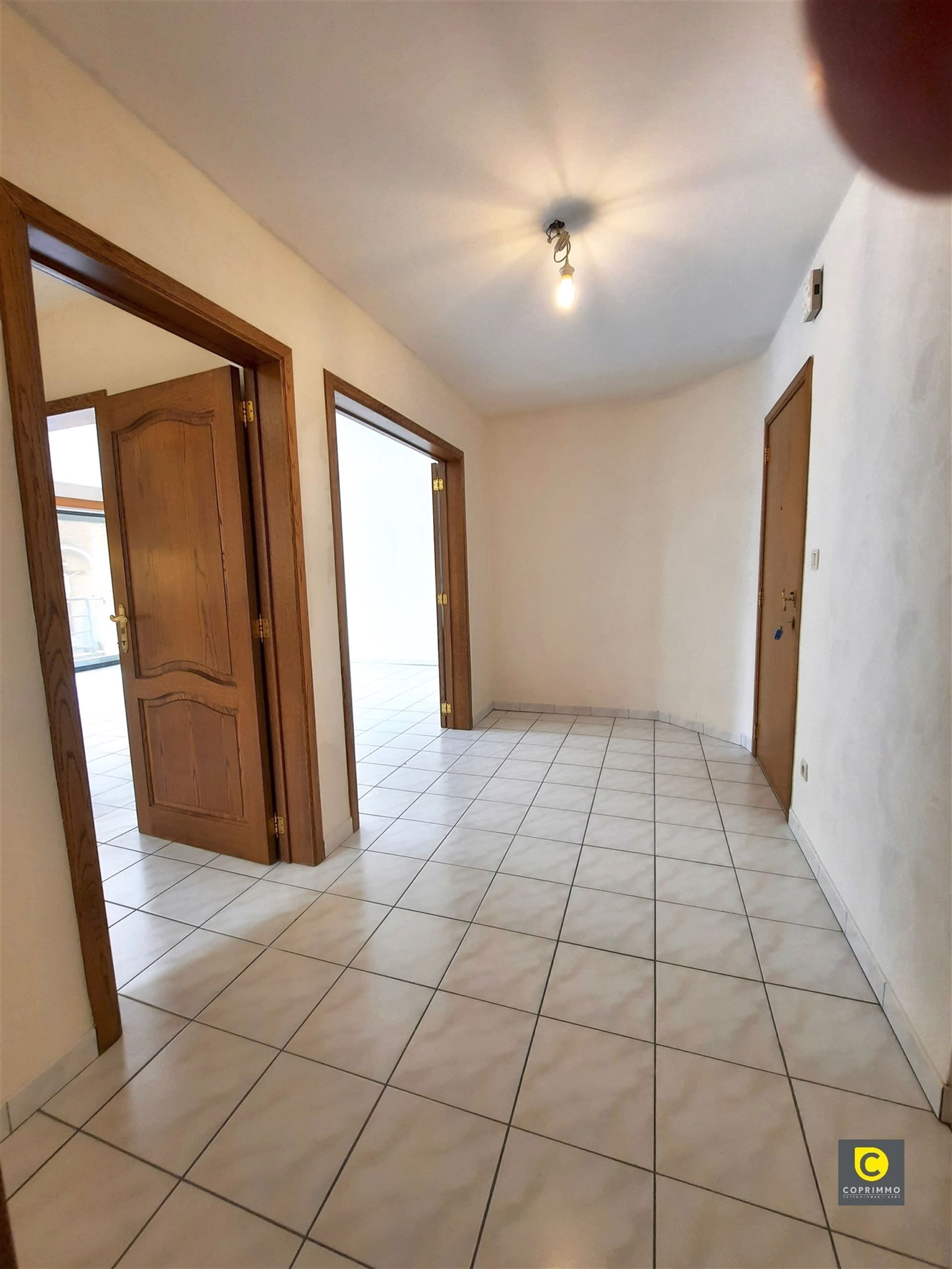 Appartement met 2 slk + T foto 18