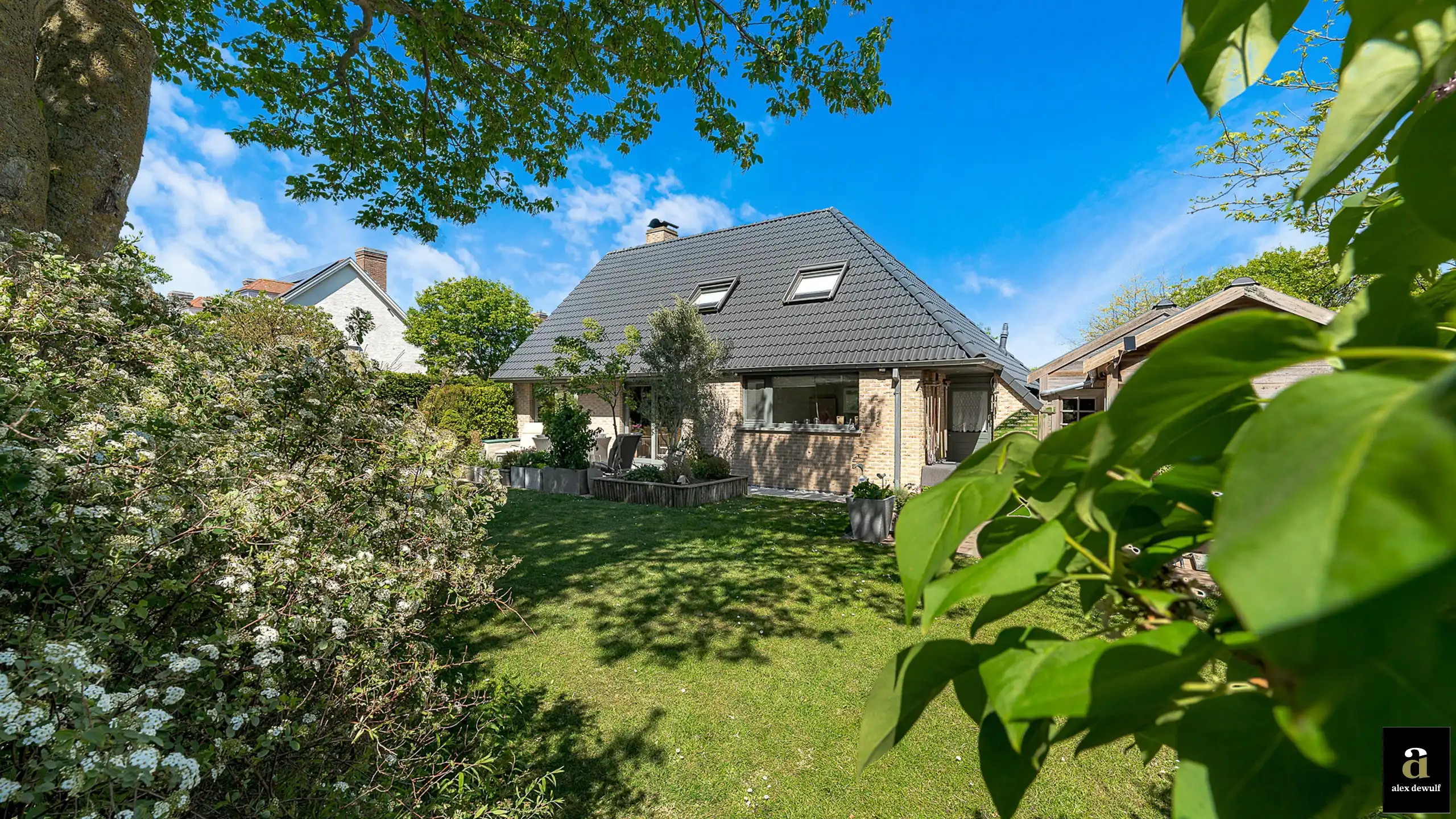 Alleenstaande villa op zonnig hoekperceel [Asterstraat]. foto 19