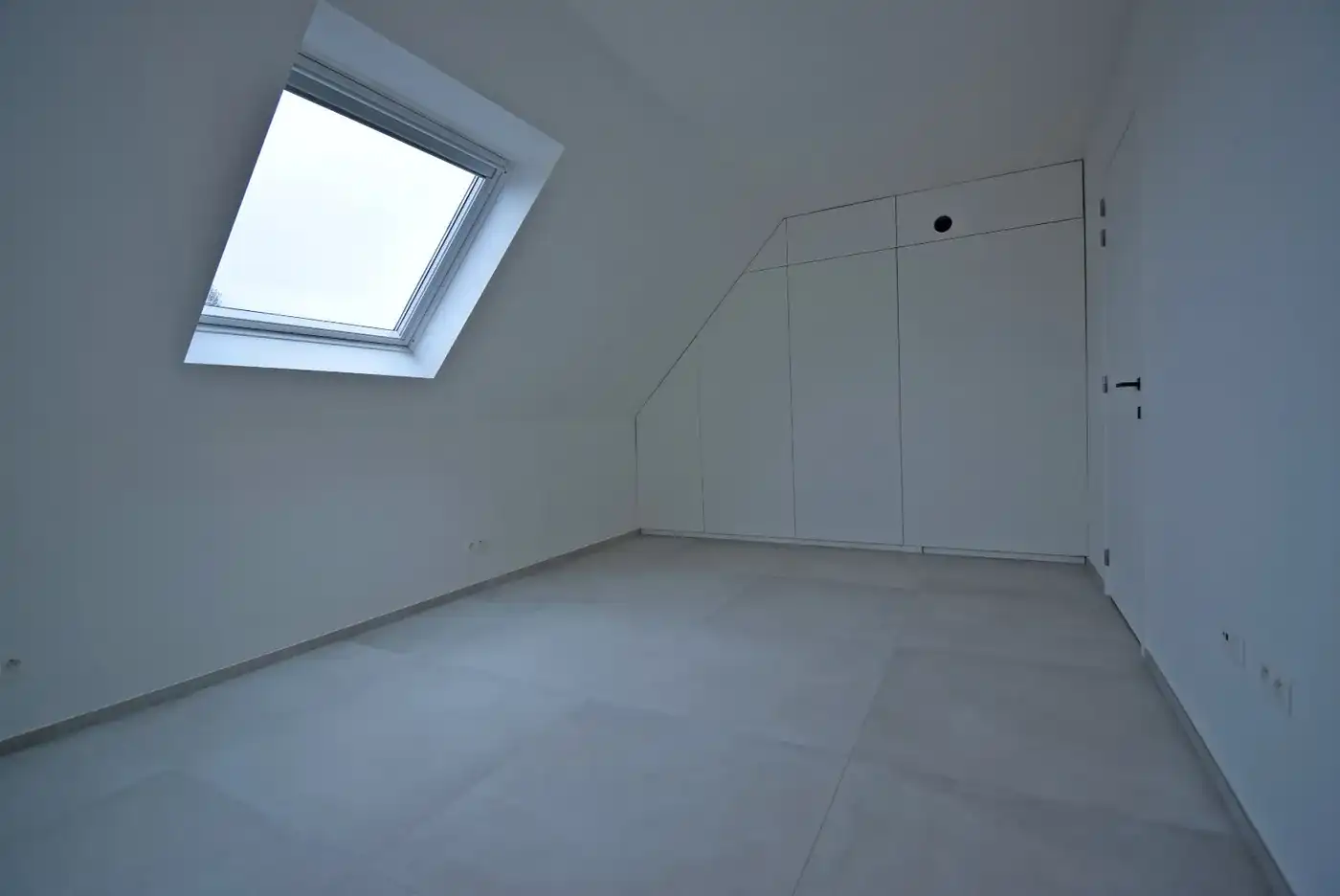 RUIM EIGENTIJDS DUPLEX APPARTEMENT MET RUIME TERRASSEN foto 10