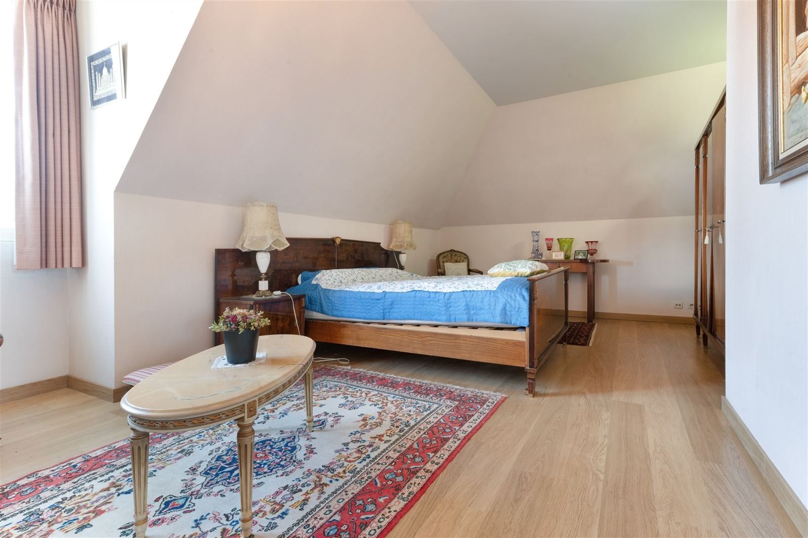 Ruim instapklaar appartement in hartje Zottegem! foto 13