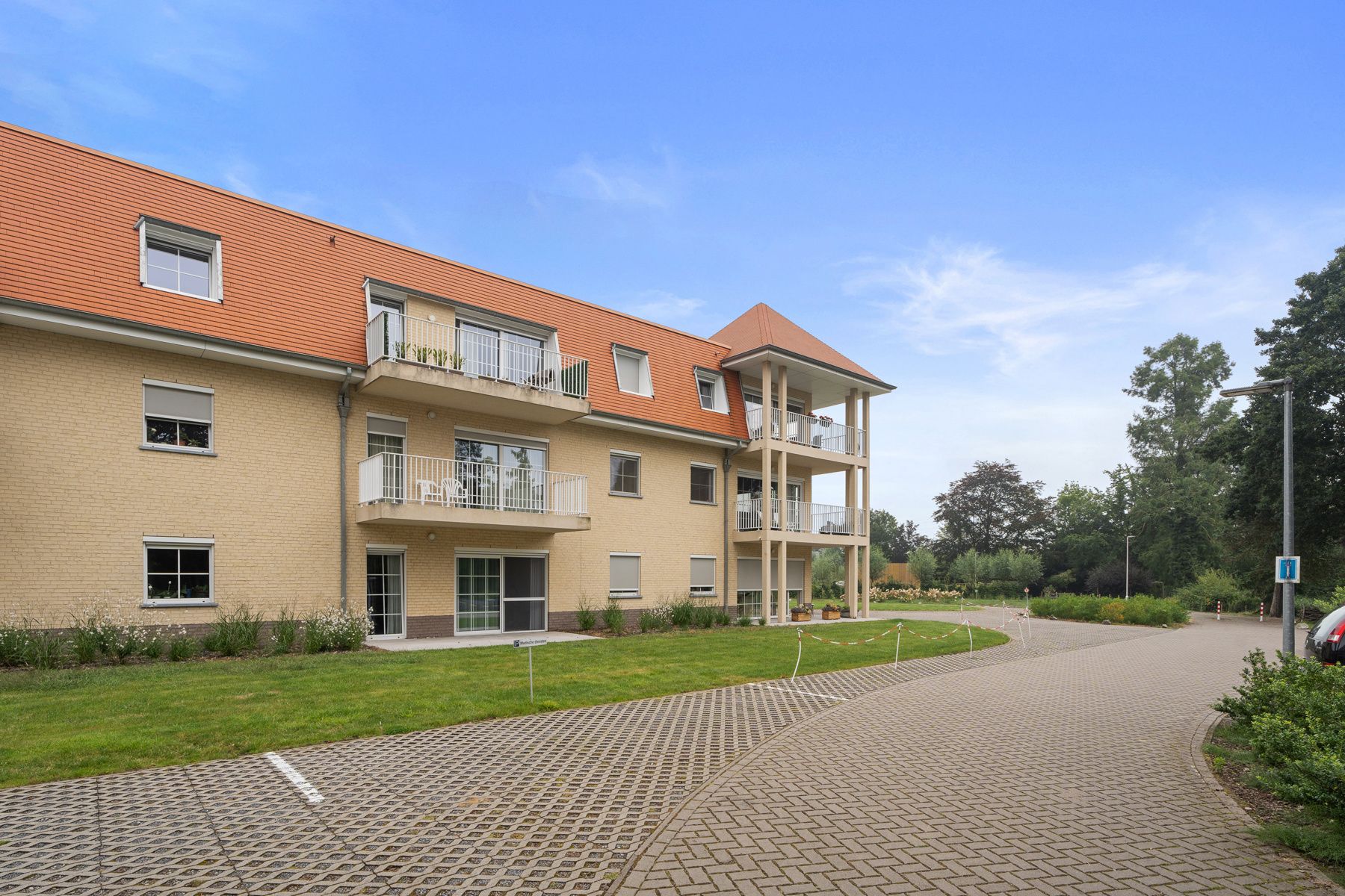 Luxueus en zorgeloos wonen in het hartje van Lokeren foto 18