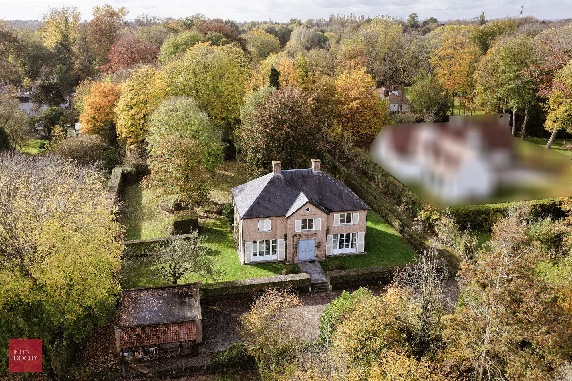 Hoofdfoto van de publicatie: Ruime villa op topligging (Wolvendreef)