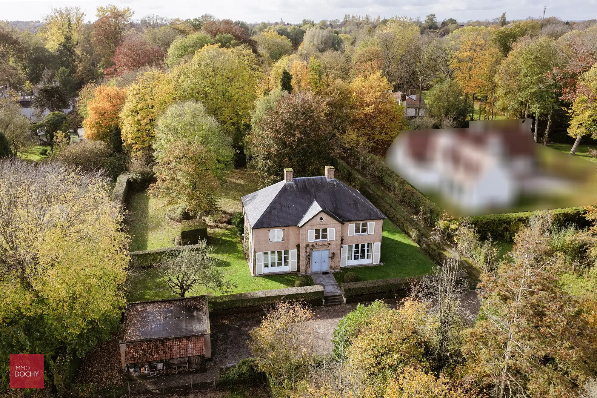 Hoofdfoto van de publicatie: Ruime villa op topligging (Wolvendreef)