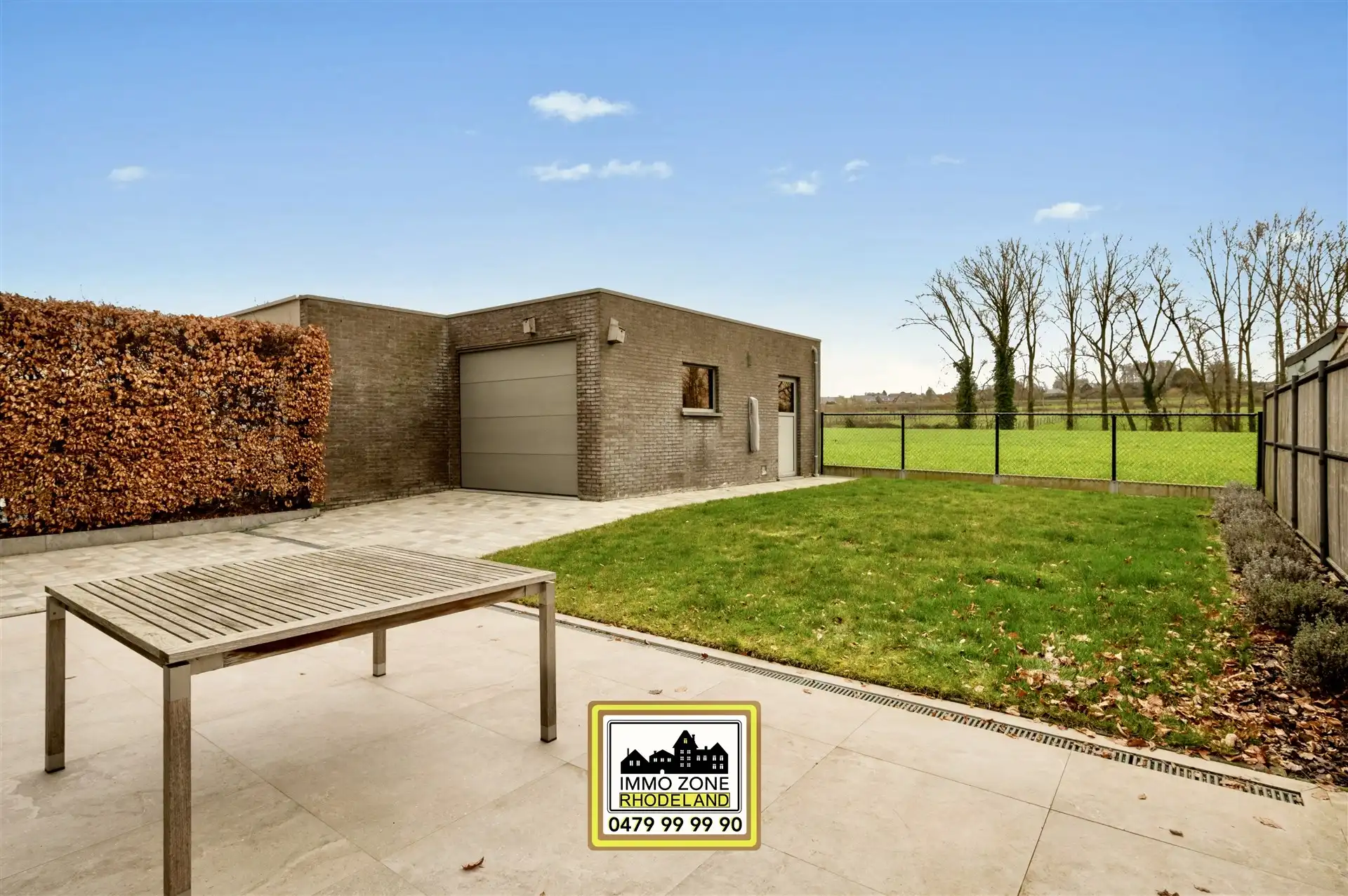 Prachtige woning met 4 slpks, 2 bdks in groene omgeving foto 27