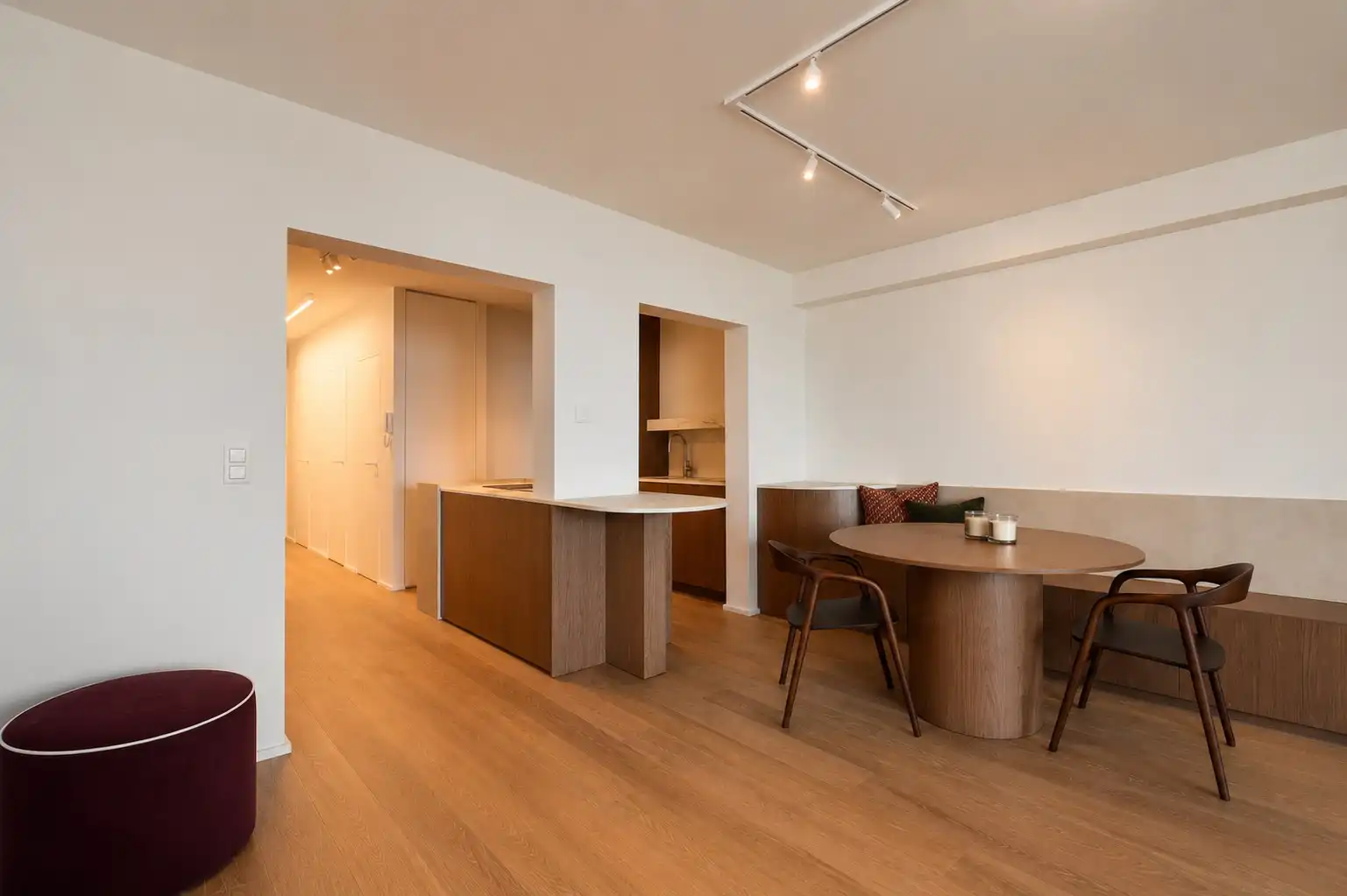 Subliem gerenoveerd appartement met frontaal zeezicht en een tijdloze, uiterst verfijnde afwerking. foto 6