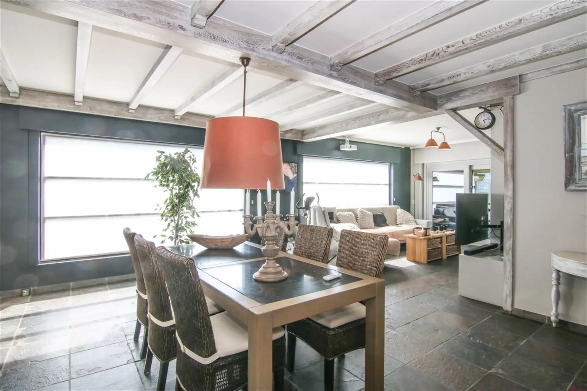 woning met verzorgd magazijn foto 6