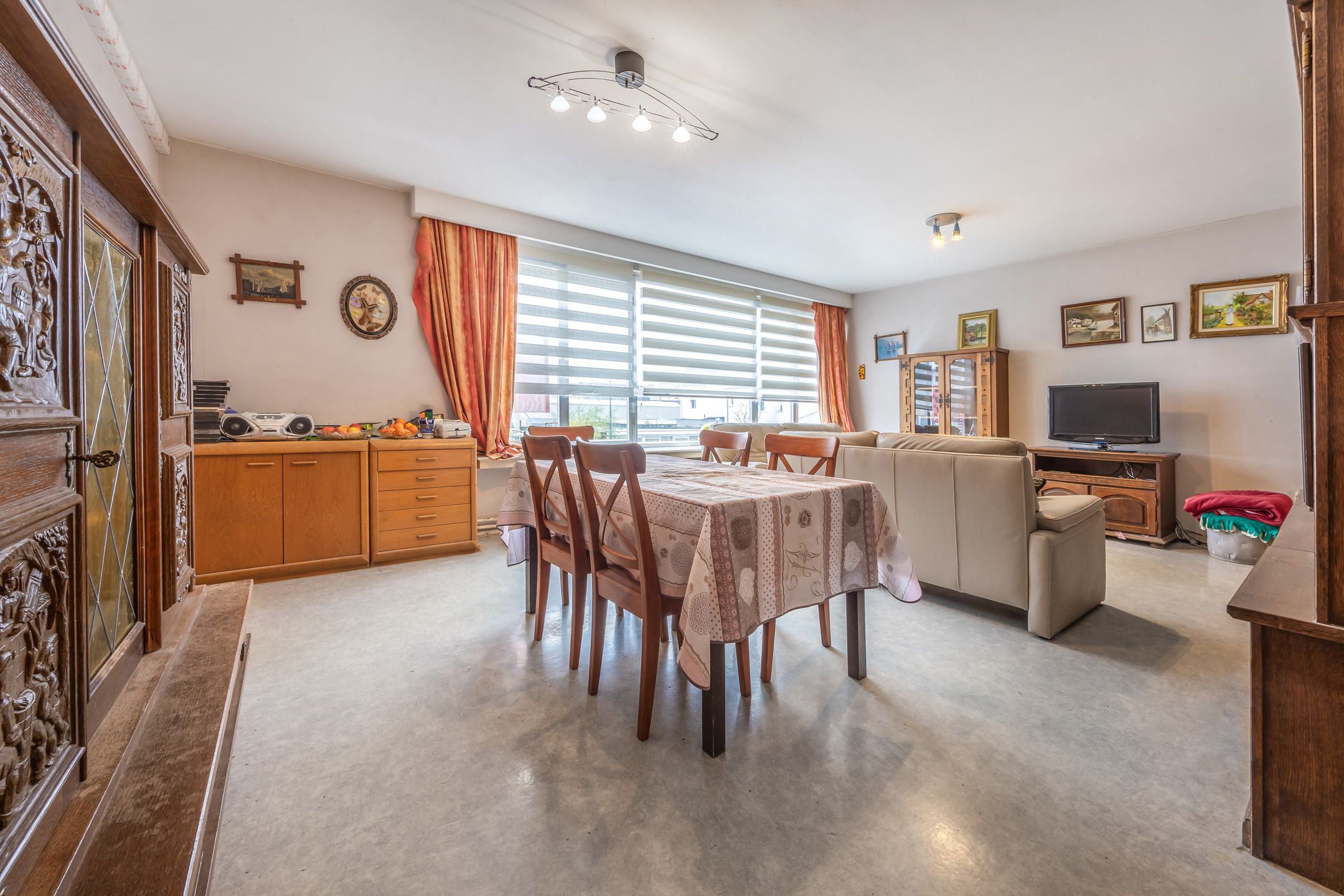 Appartement  met 2 slaapkamers, terras en ondergrondse staanplaats foto 3